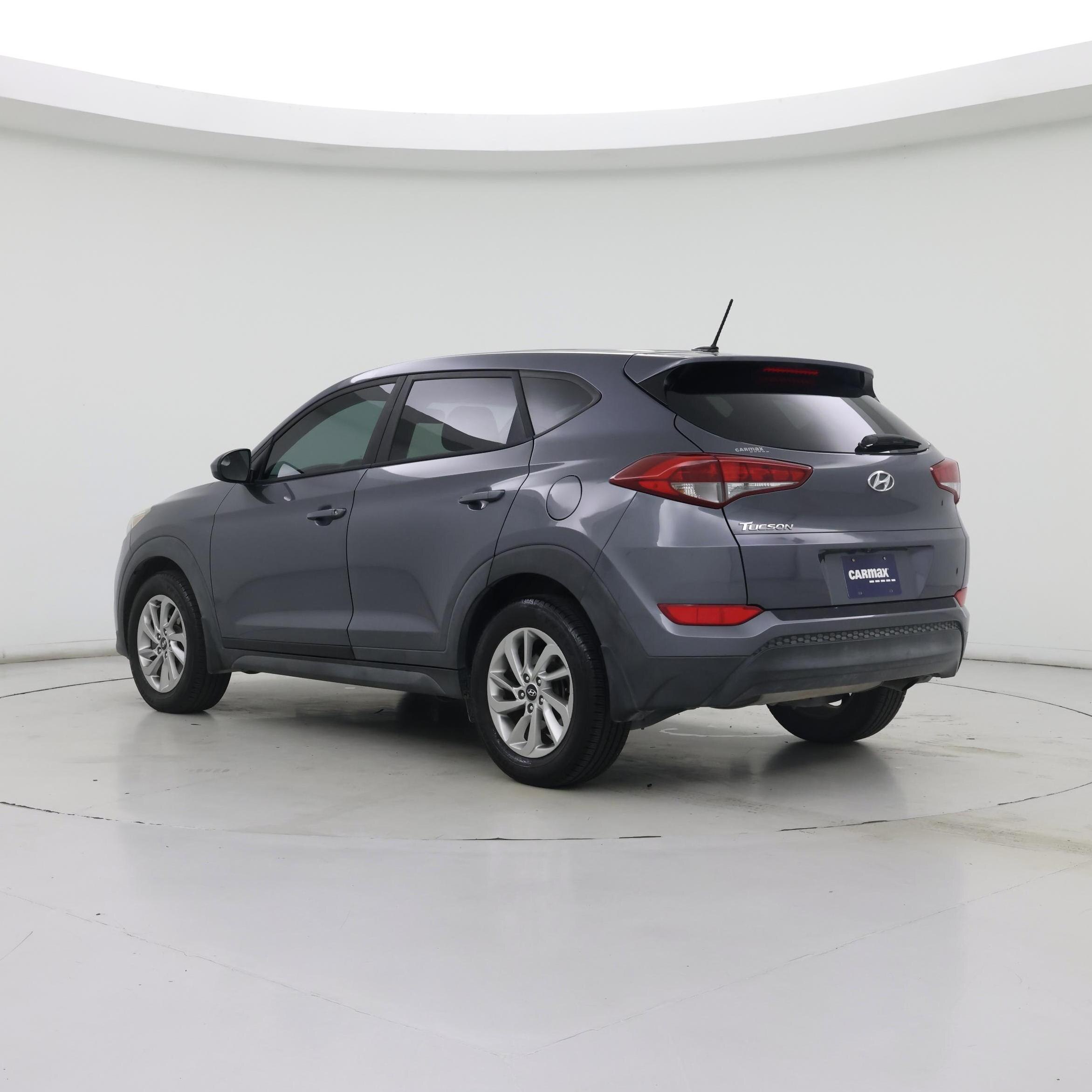 Thumbnail: 2016 Hyundai Tucson - 2