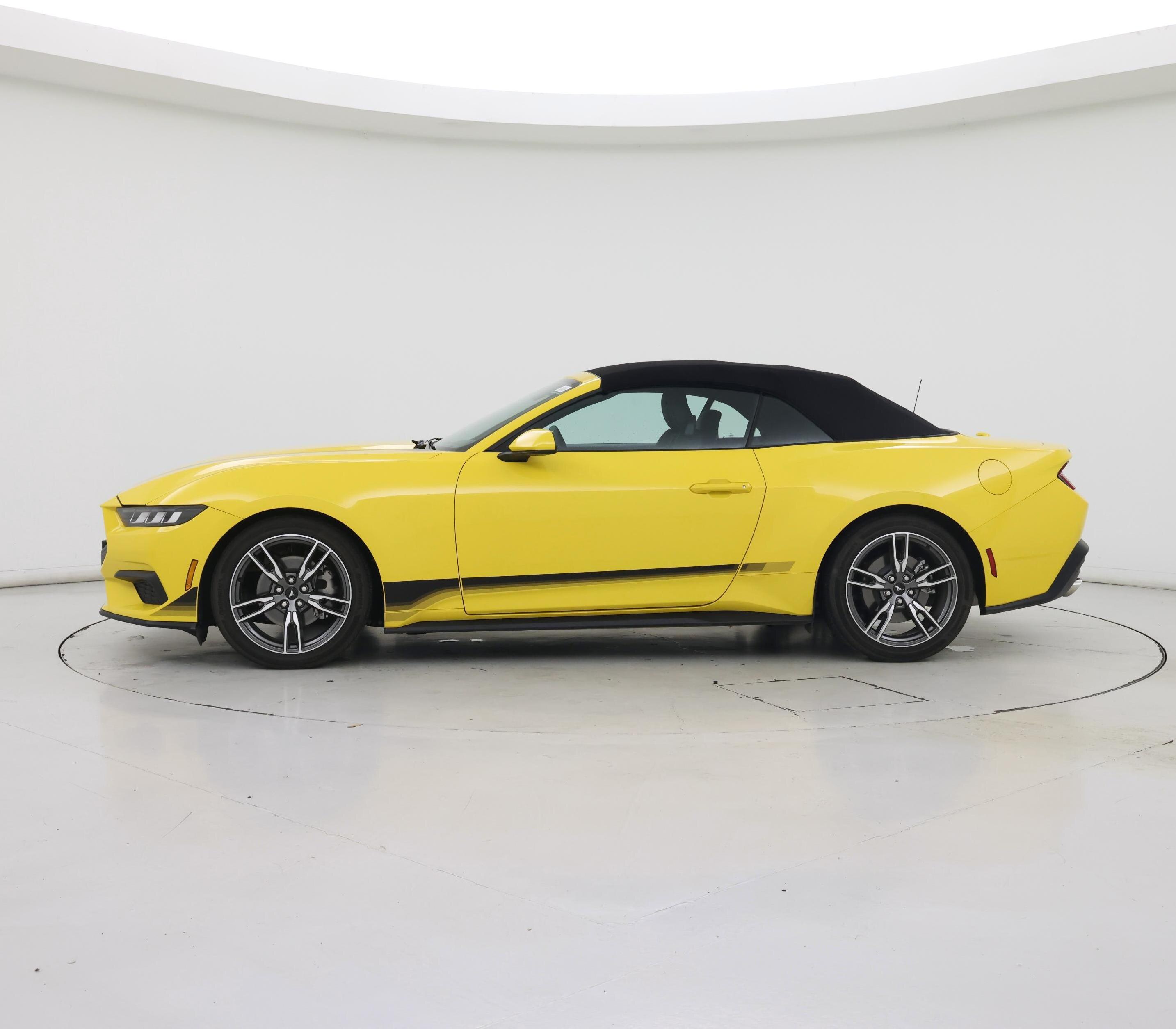 Thumbnail: 2024 Ford Mustang - 3