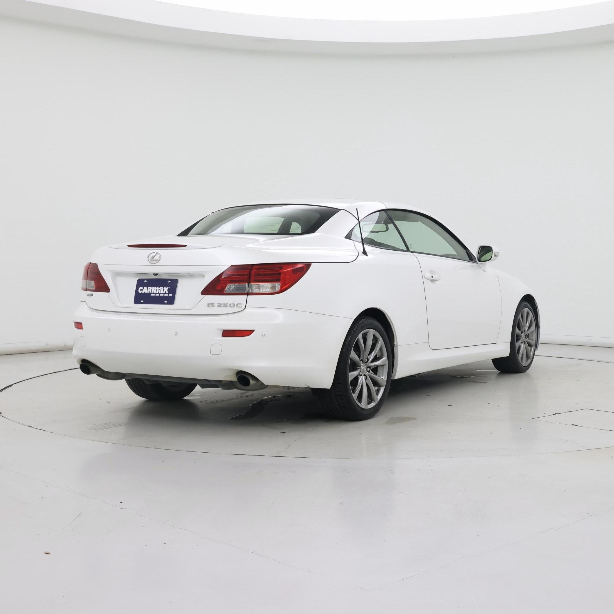 Thumbnail: 2015 Lexus IS - 8