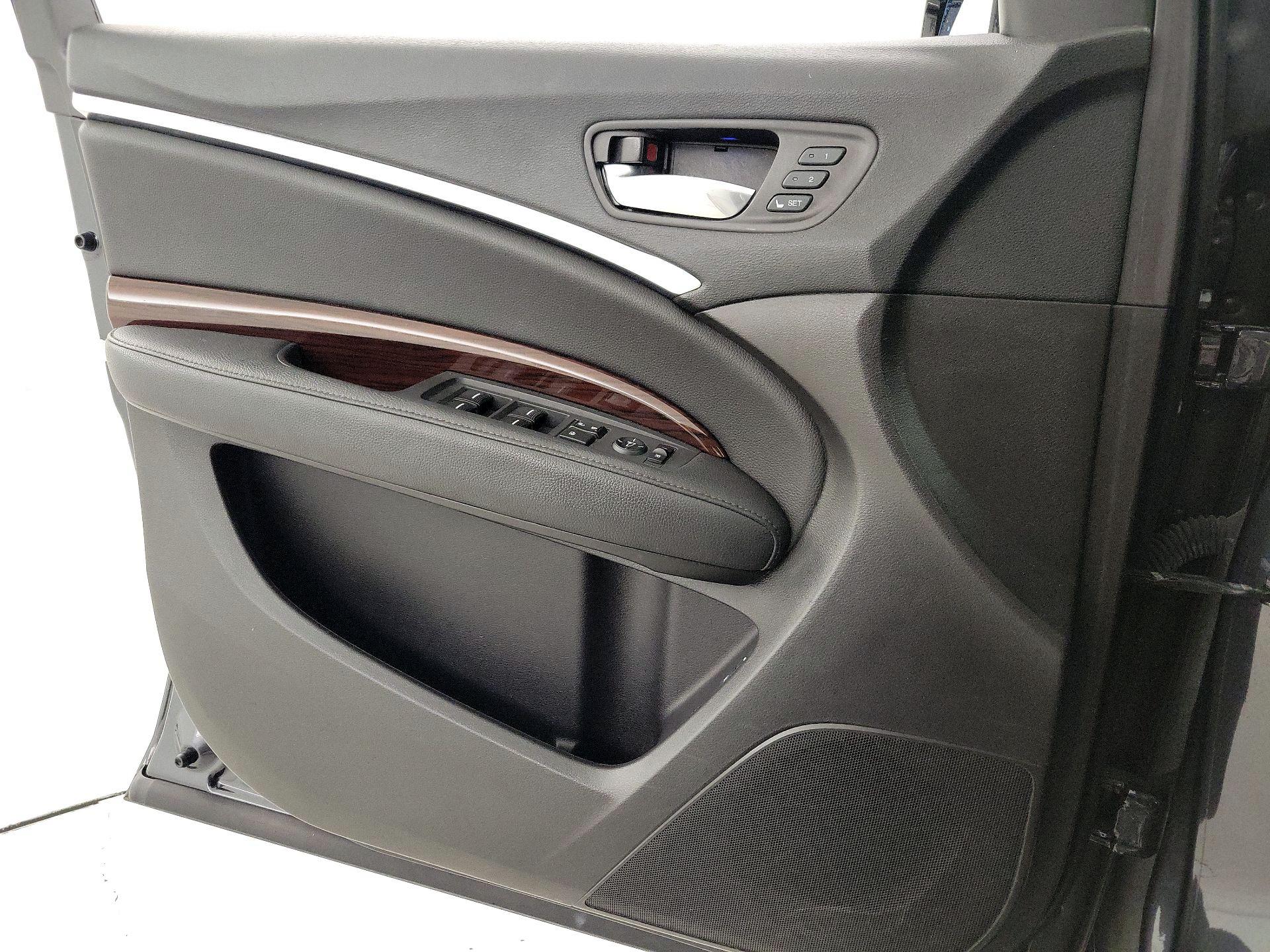 Thumbnail: 2016 Acura MDX - 12