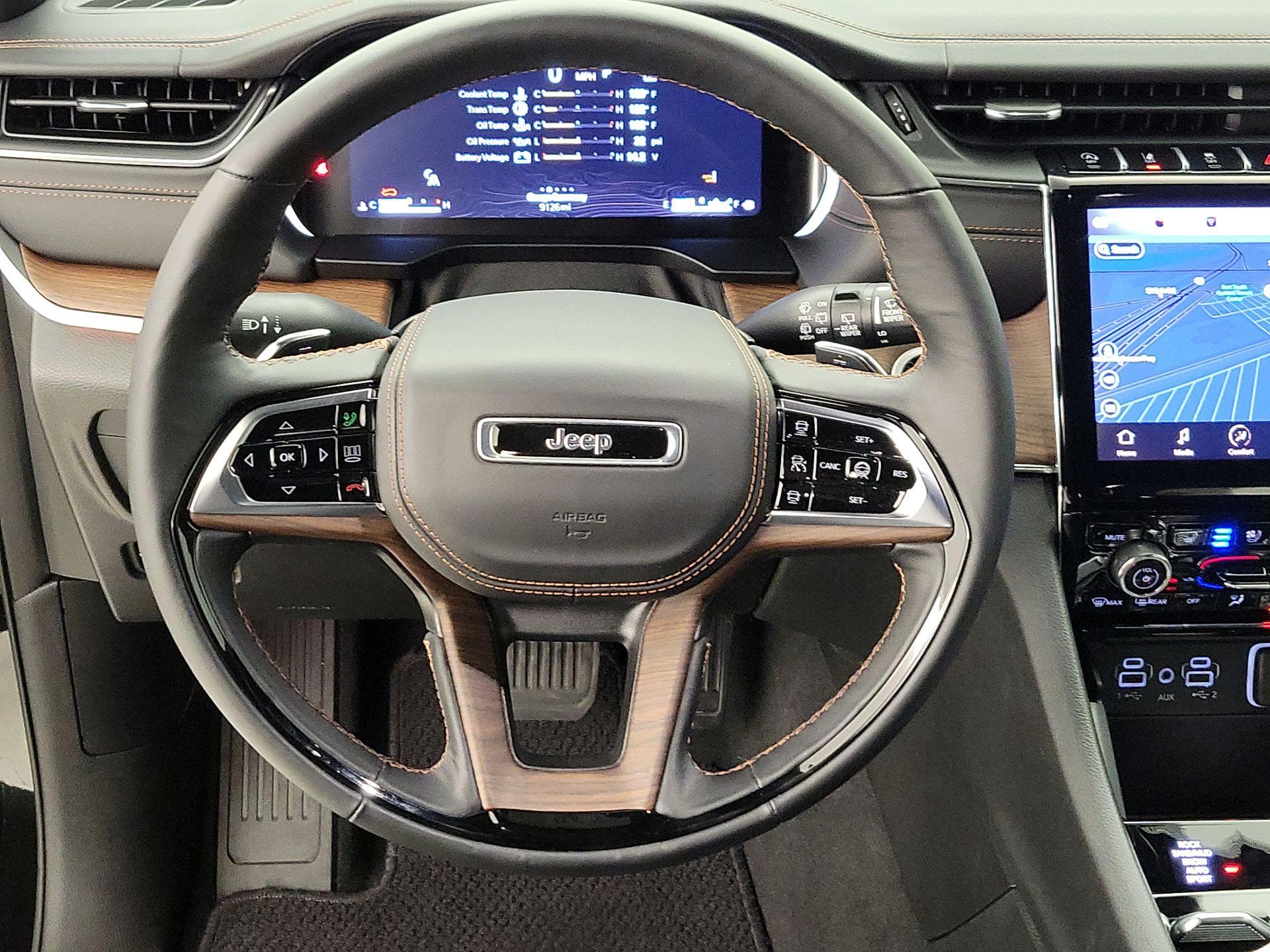 Thumbnail: 2024 Jeep Grand Cherokee - 10