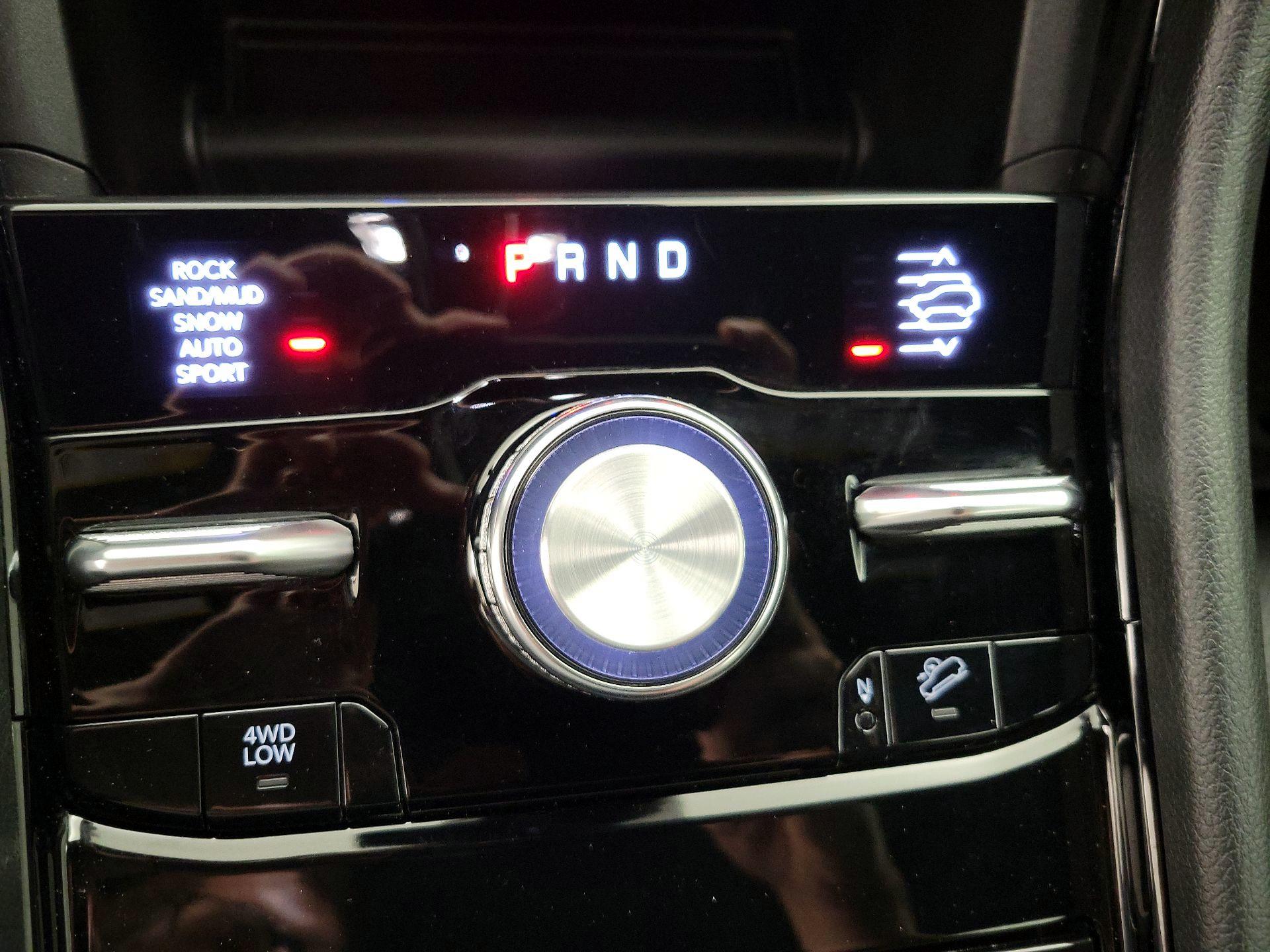 Thumbnail: 2024 Jeep Grand Cherokee - 18