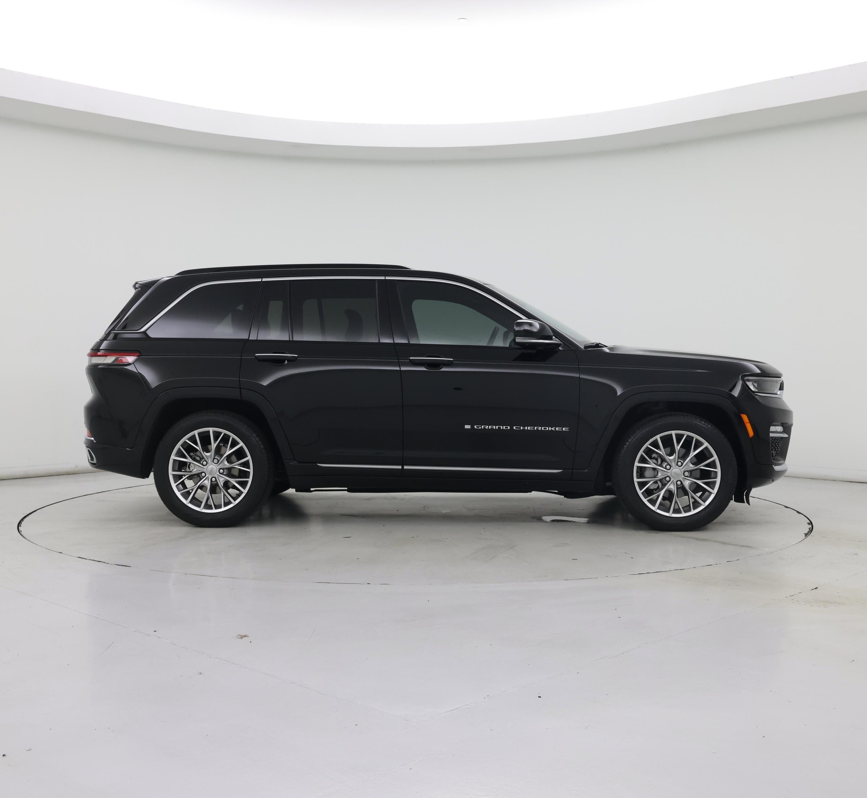 Thumbnail: 2024 Jeep Grand Cherokee - 7