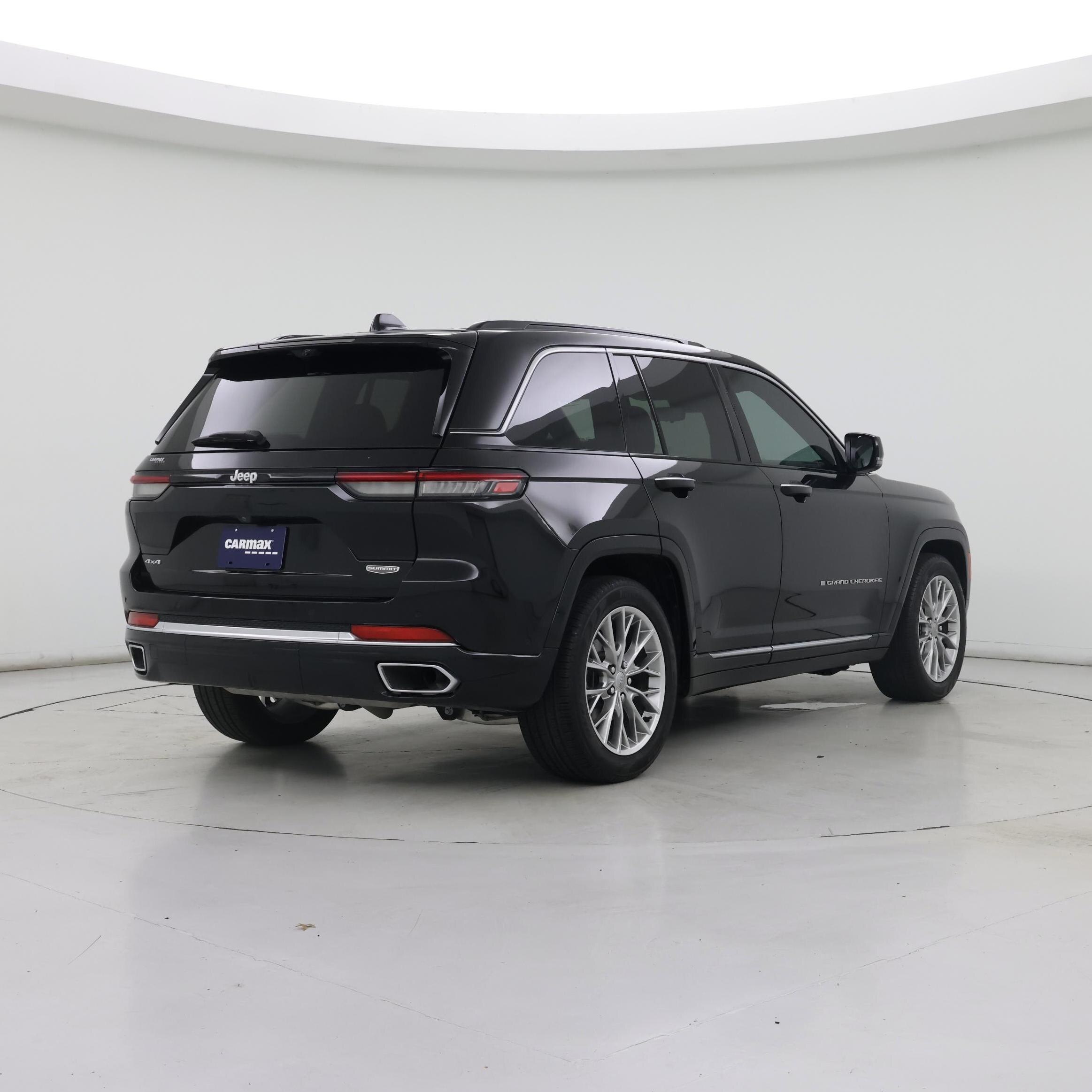 Thumbnail: 2024 Jeep Grand Cherokee - 8
