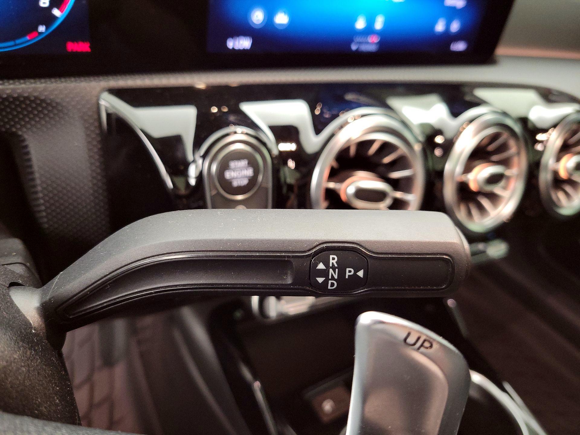 Thumbnail: 2021 Mercedes-Benz CLA - 18
