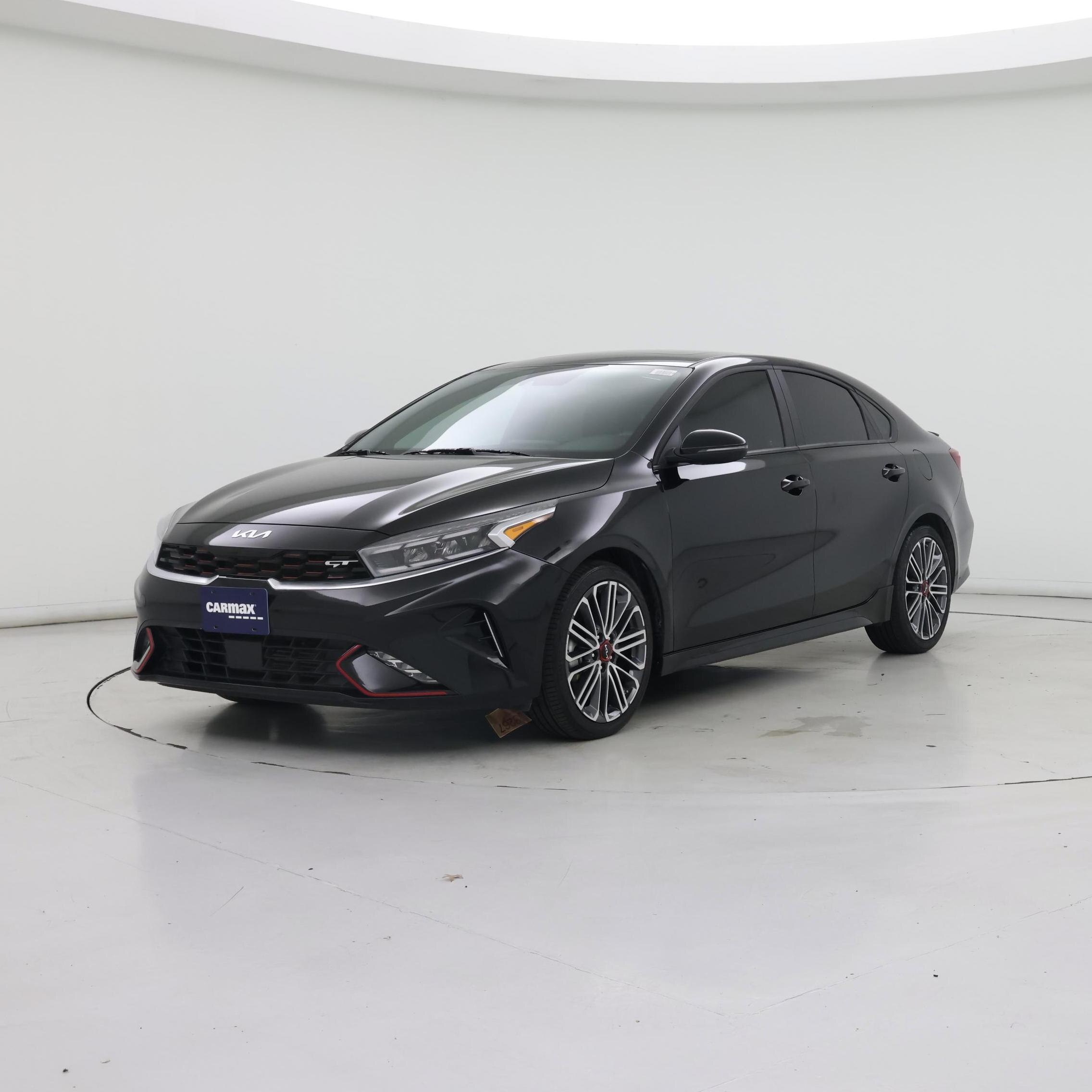 Thumbnail: 2024 Kia Forte - 4