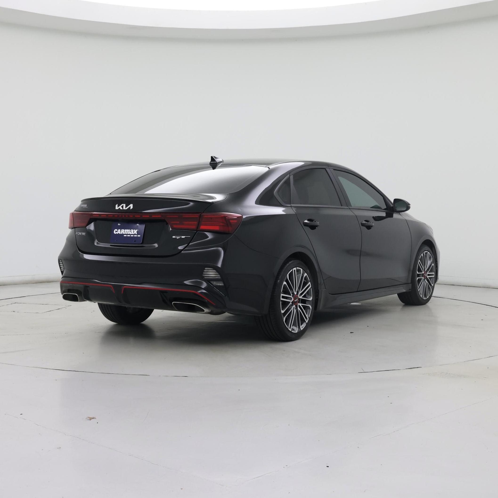 Thumbnail: 2024 Kia Forte - 8