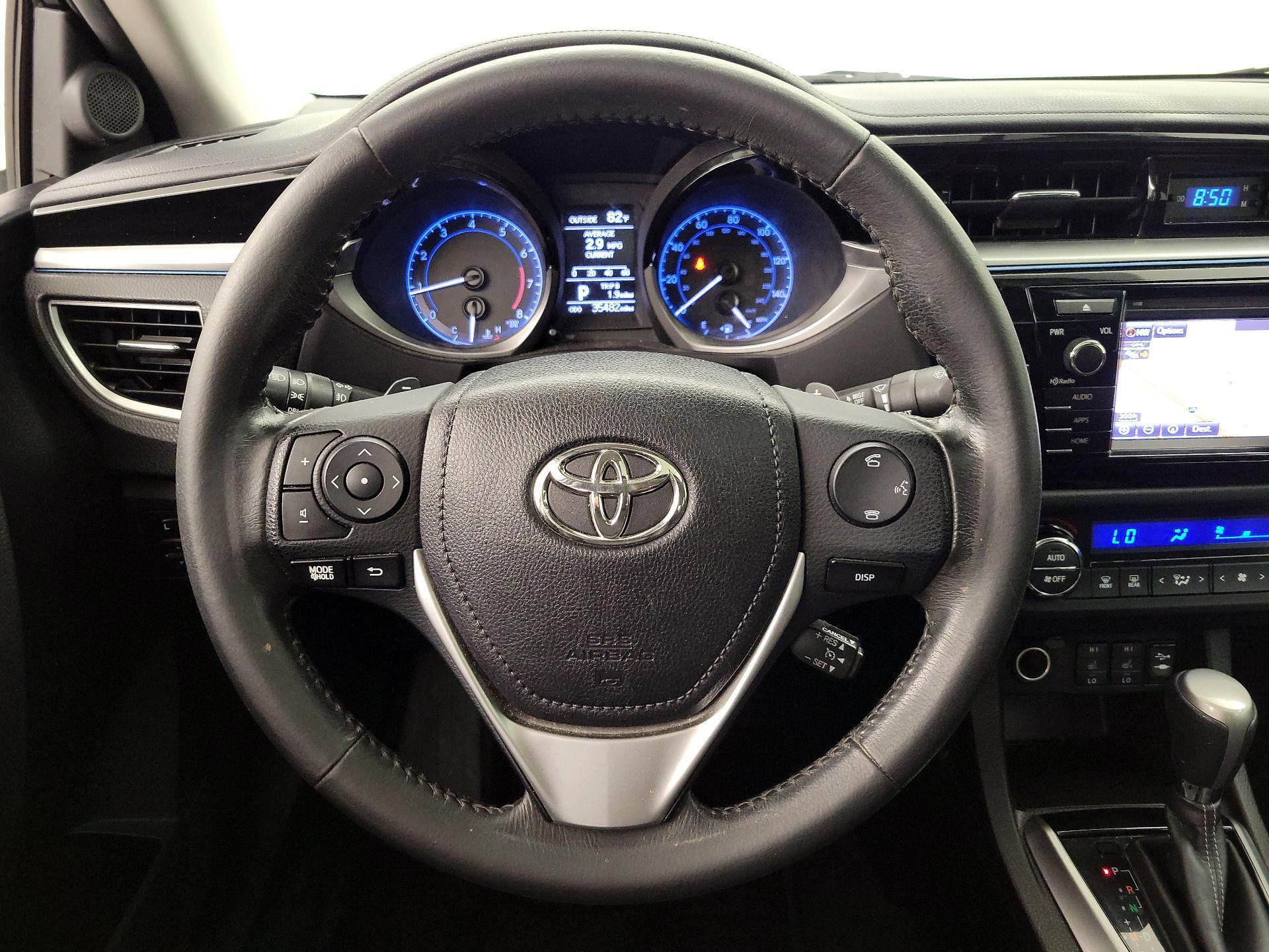 Thumbnail: 2015 Toyota Corolla - 10