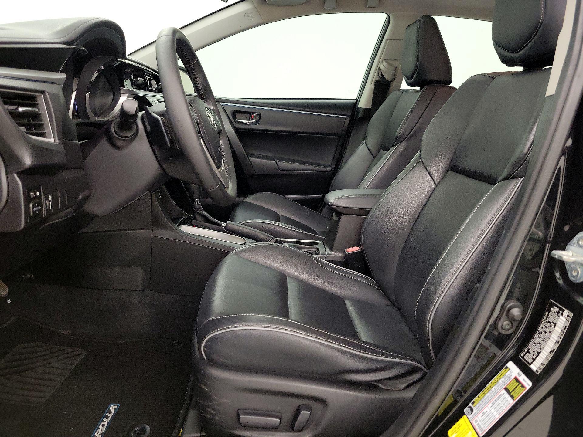 Thumbnail: 2015 Toyota Corolla - 11