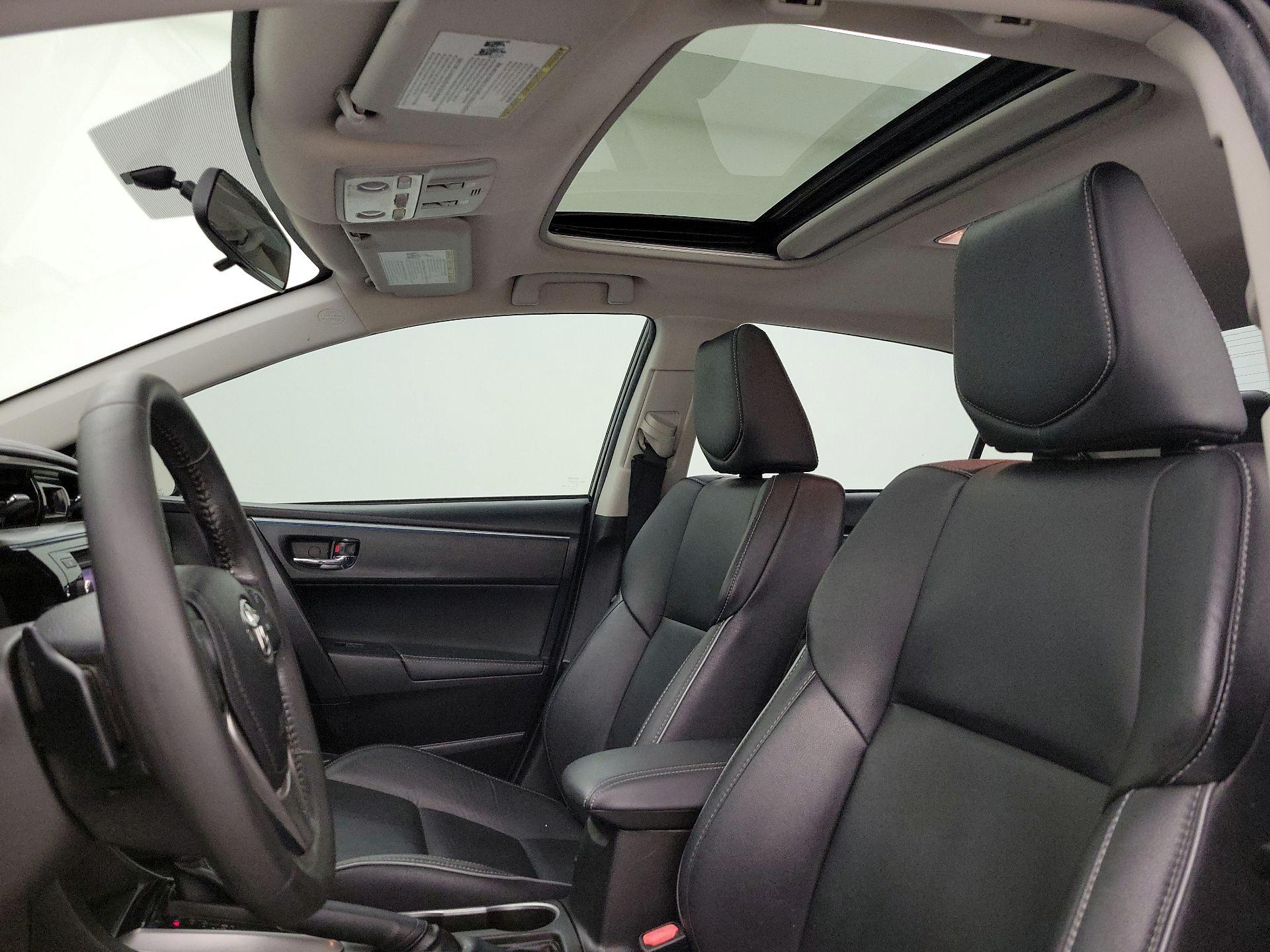 Thumbnail: 2015 Toyota Corolla - 19