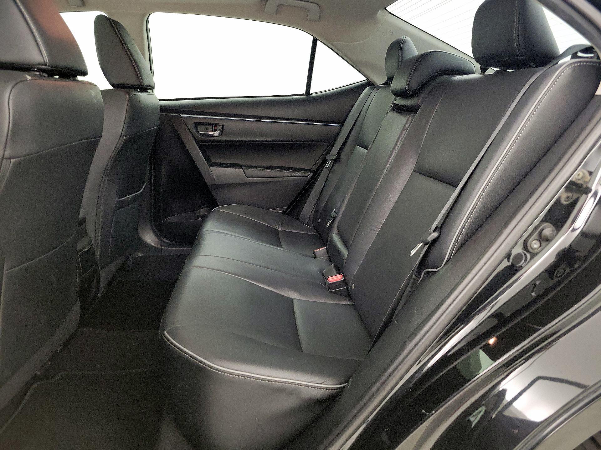 Thumbnail: 2015 Toyota Corolla - 20