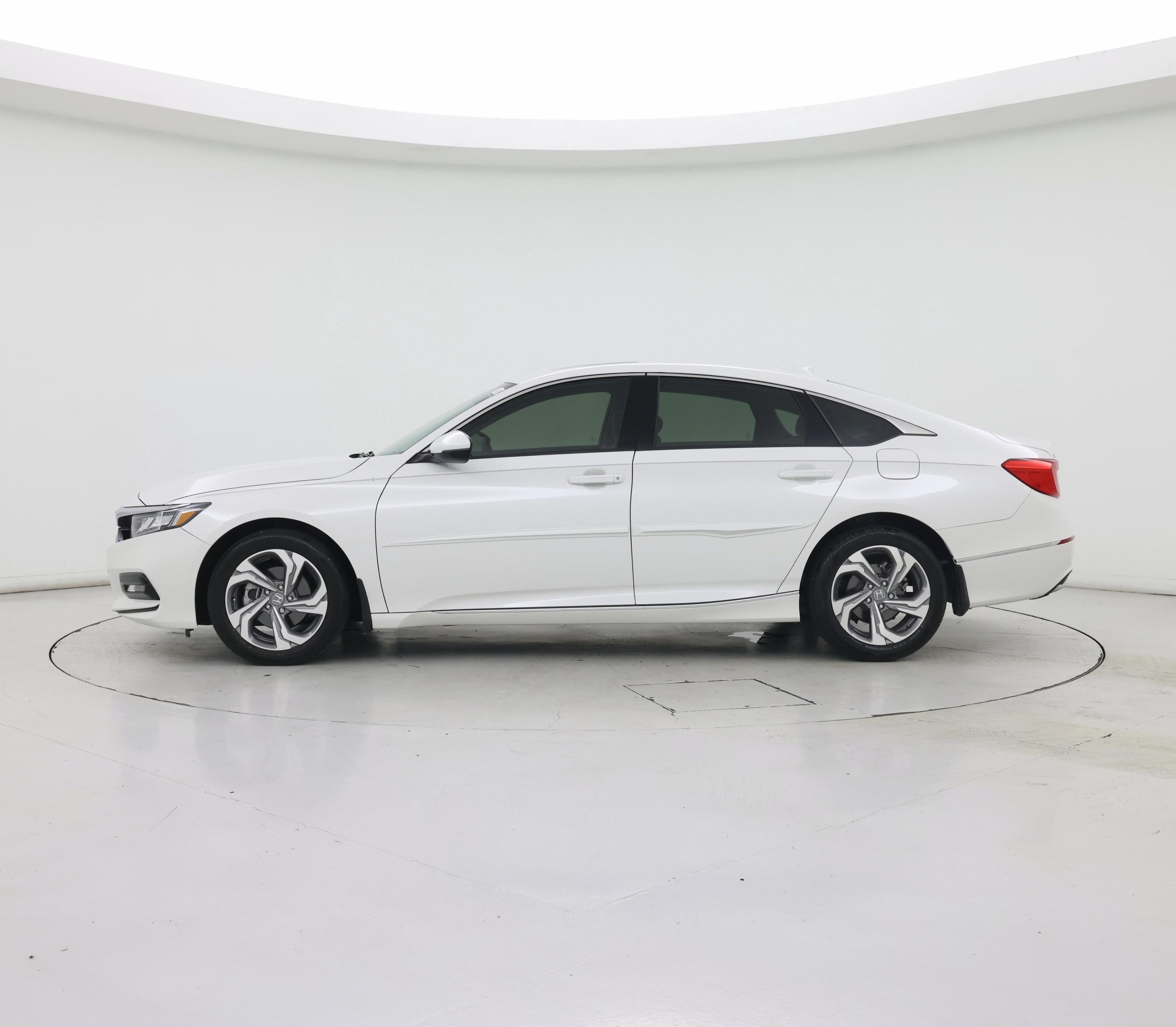 Thumbnail: 2018 Honda Accord - 3