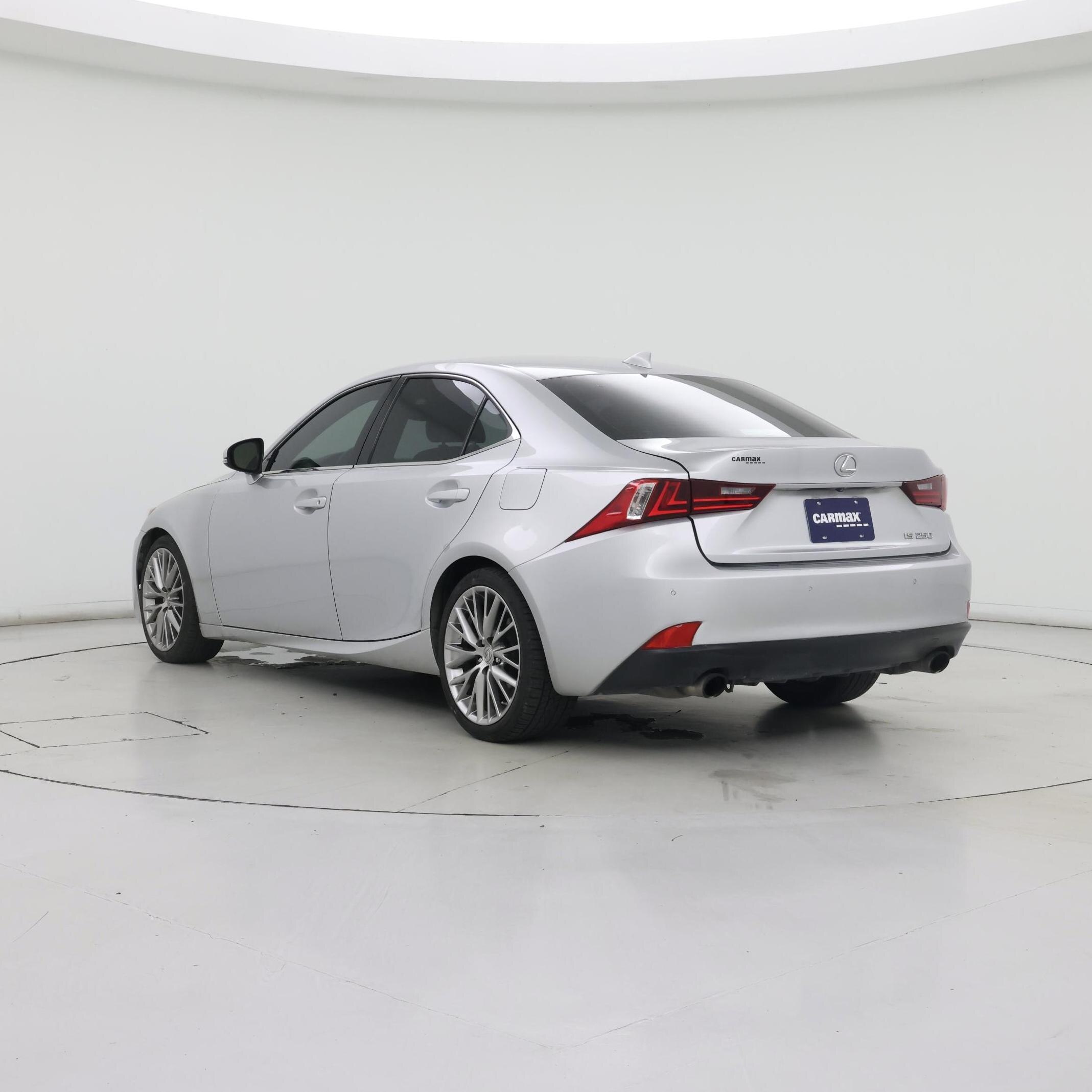 Thumbnail: 2014 Lexus IS - 2