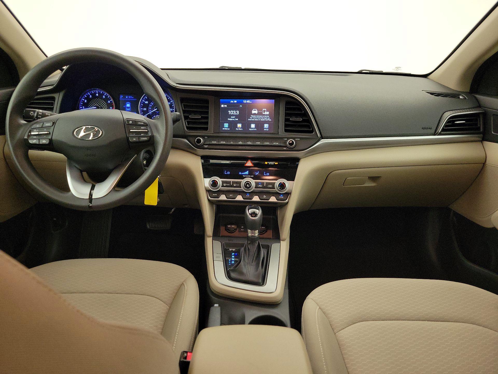 Thumbnail: 2020 Hyundai Elantra - 9