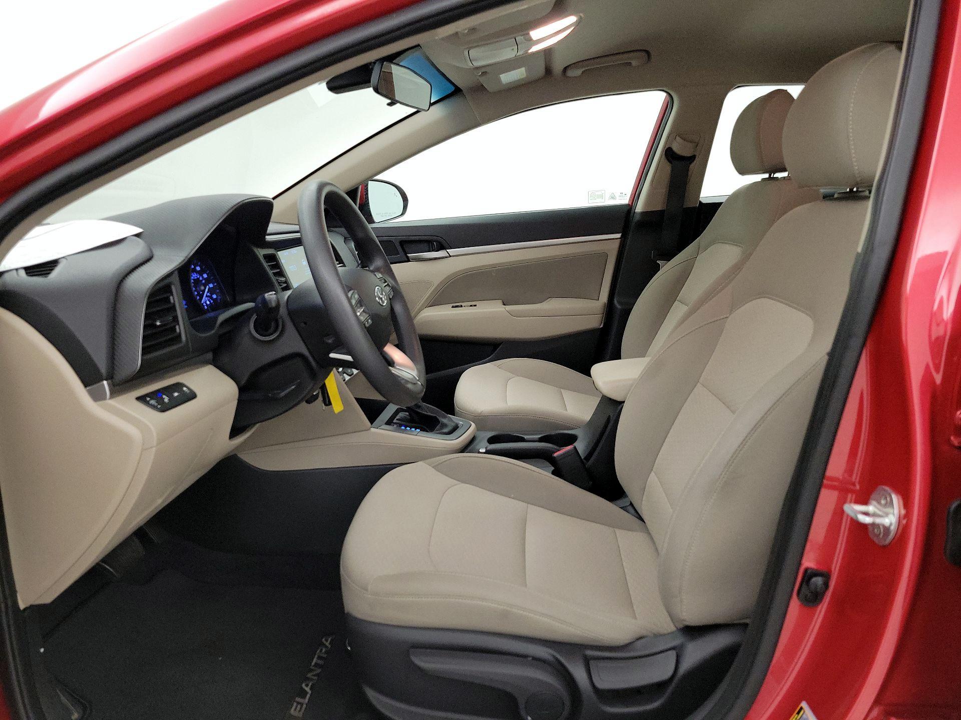 Thumbnail: 2020 Hyundai Elantra - 11