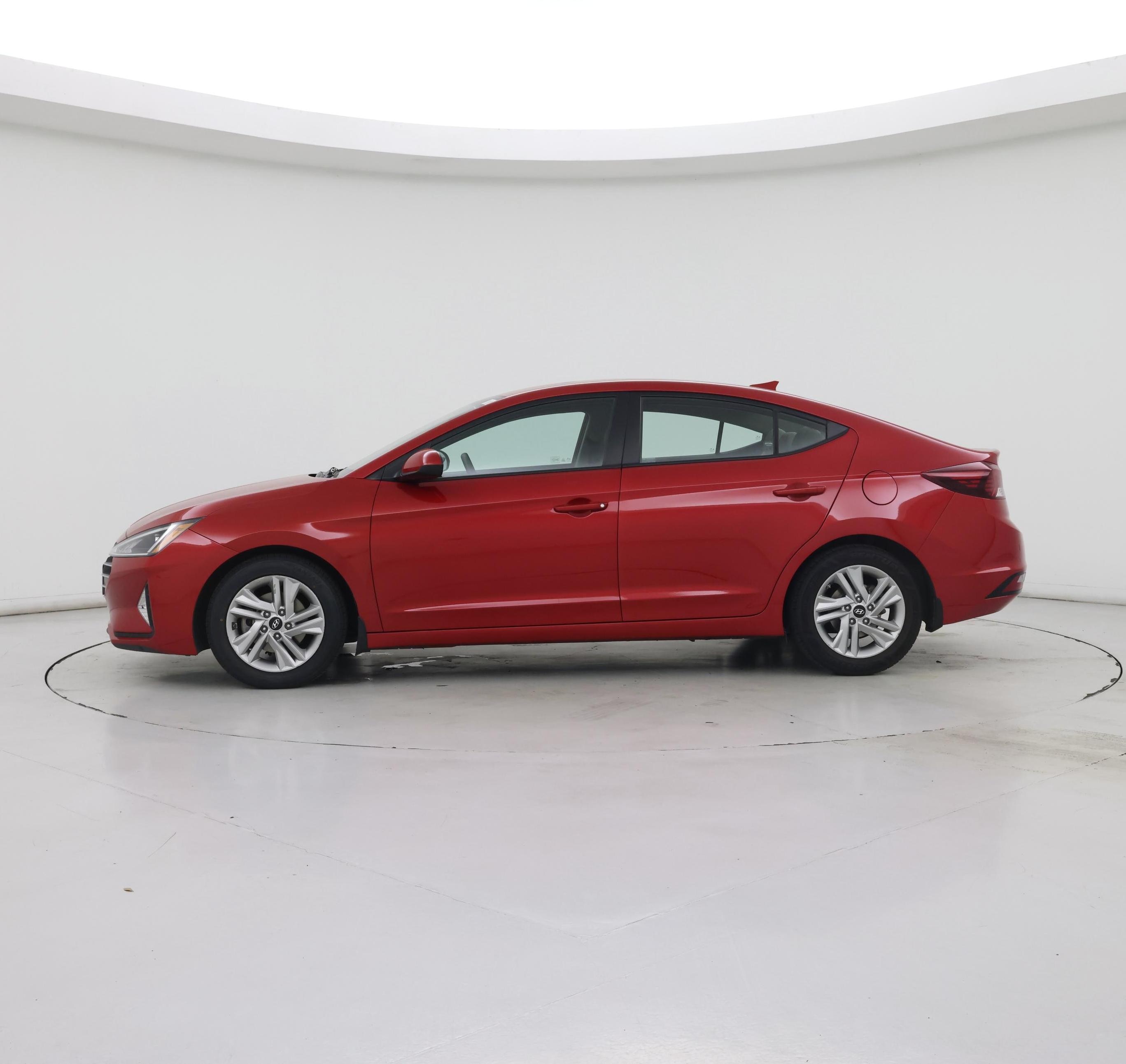 Thumbnail: 2020 Hyundai Elantra - 3
