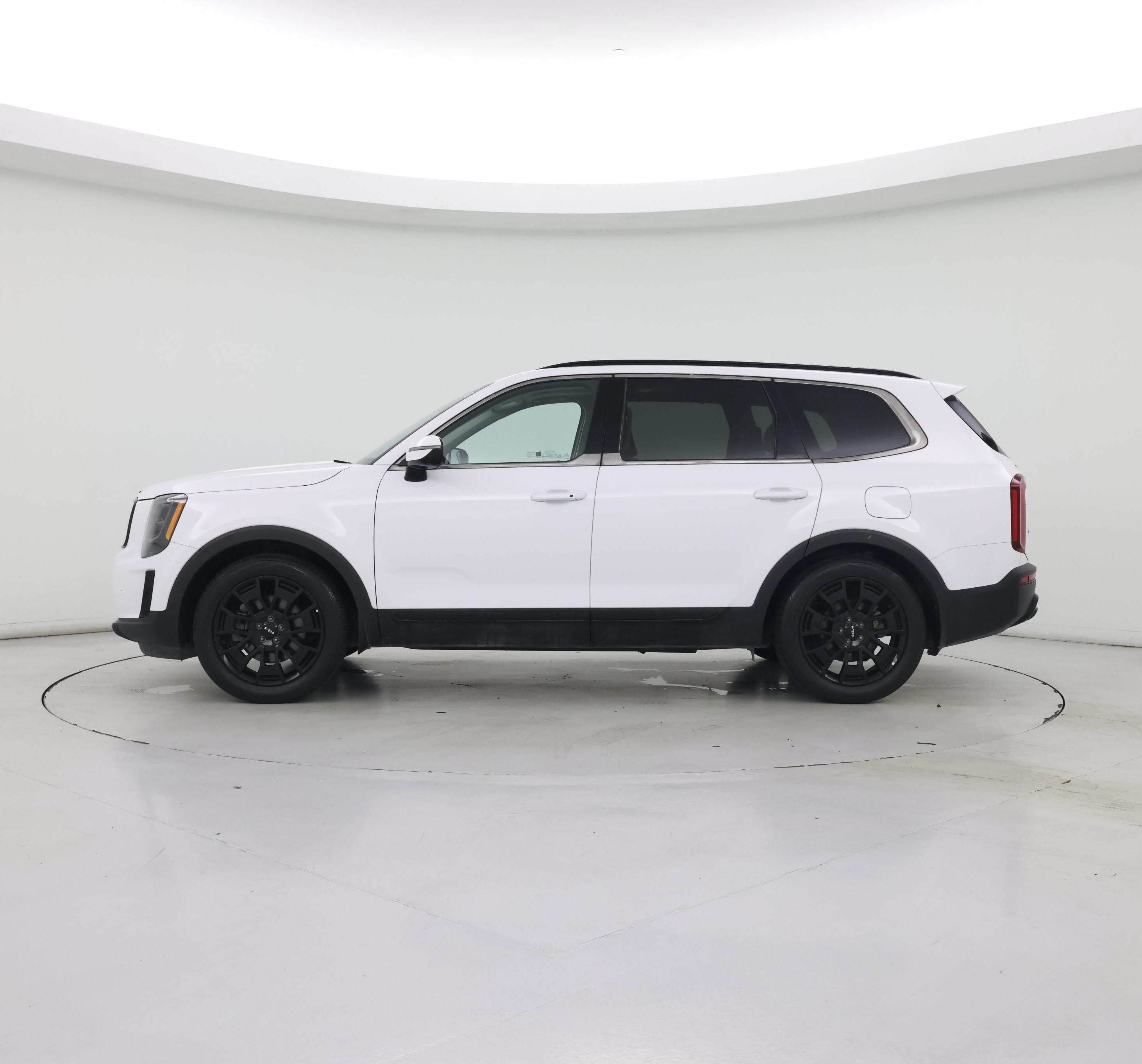 Thumbnail: 2022 Kia Telluride - 3