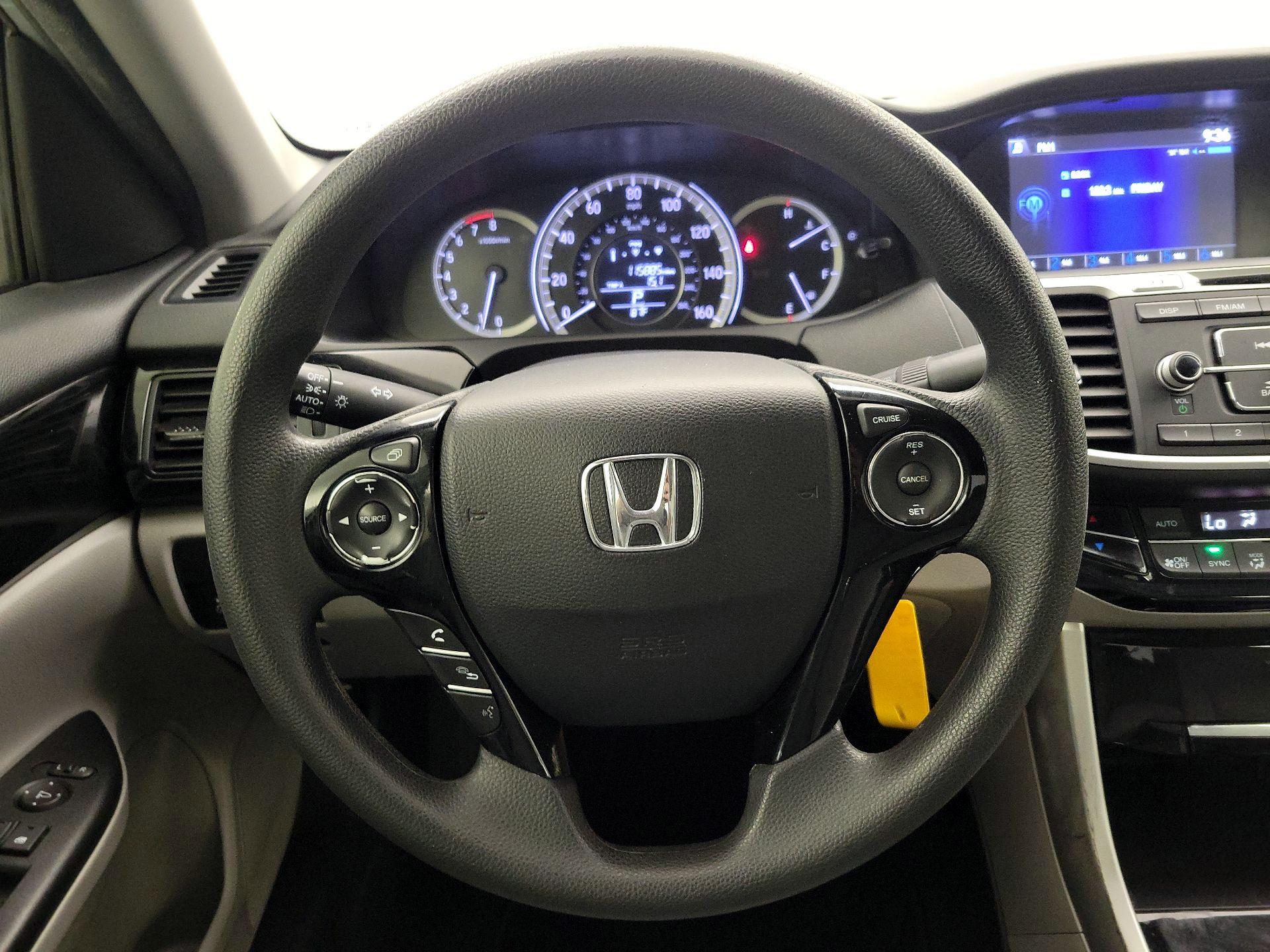 Thumbnail: 2017 Honda Accord - 10