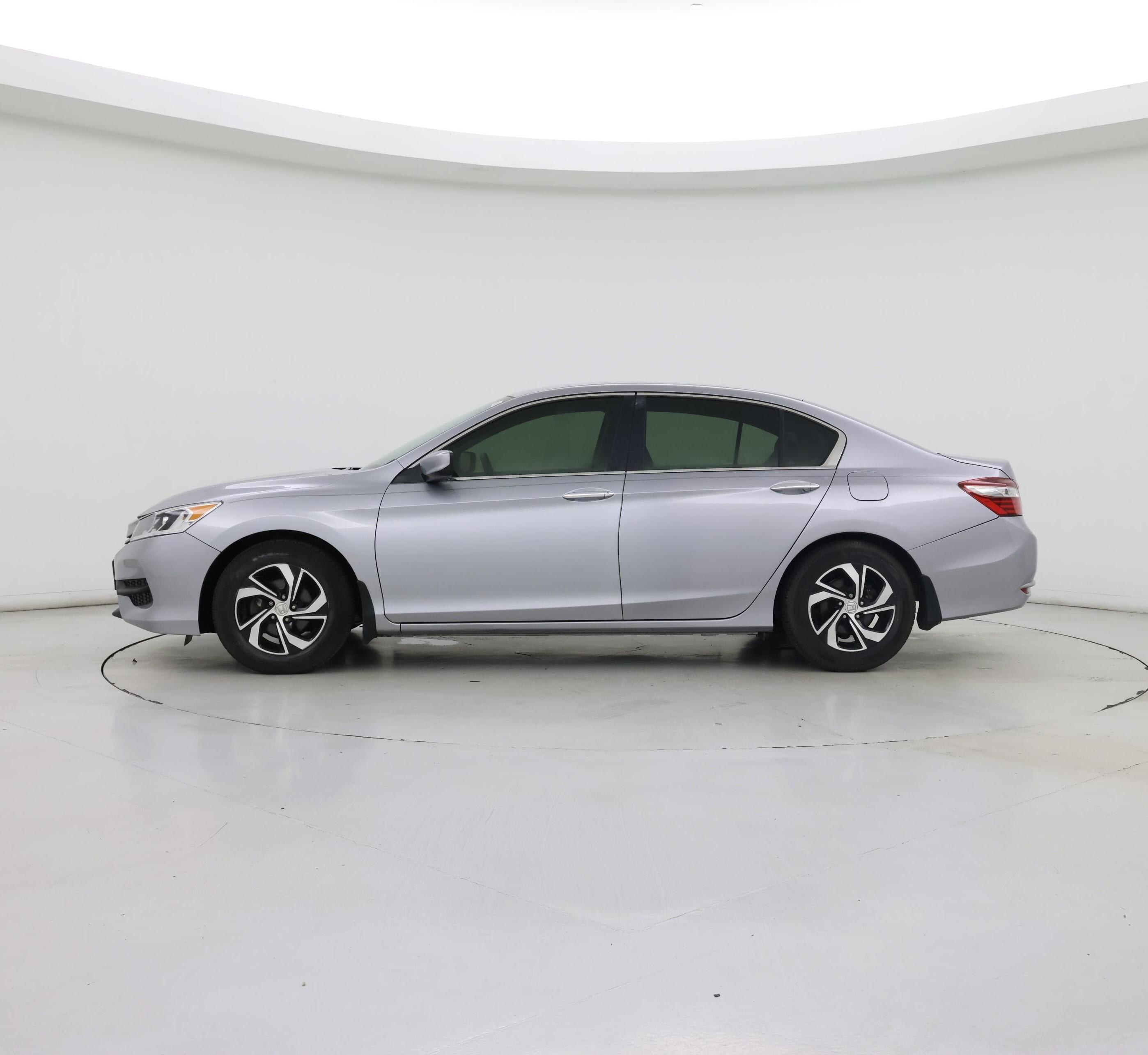 Thumbnail: 2017 Honda Accord - 3