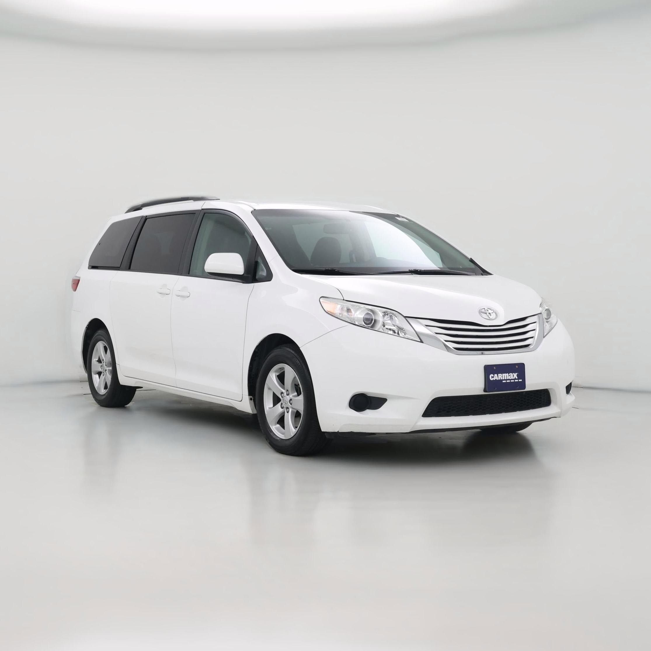 Thumbnail: 2017 Toyota Sienna - 1
