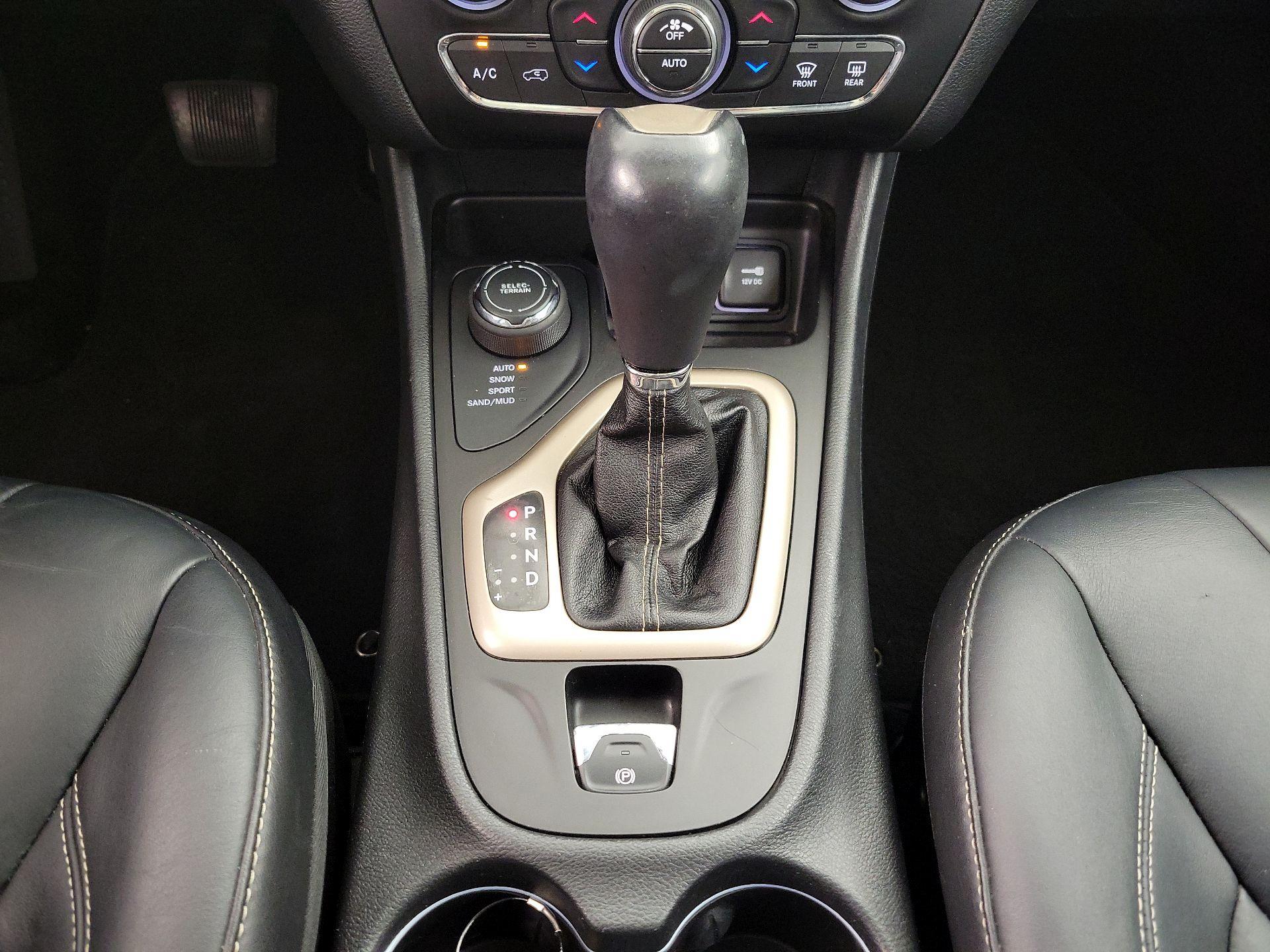 Thumbnail: 2014 Jeep Cherokee - 18