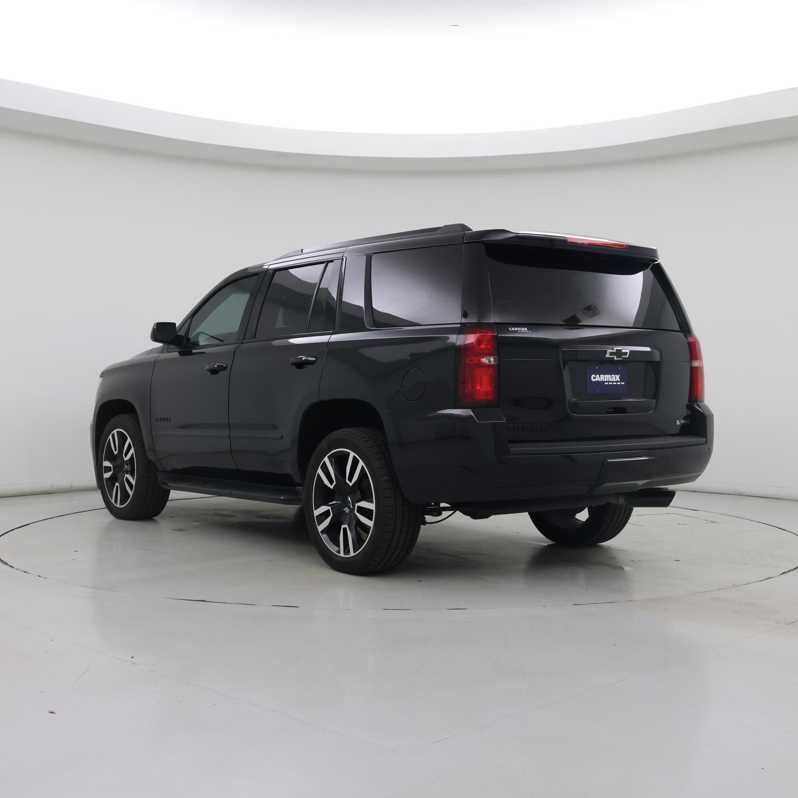 Thumbnail: 2018 Chevrolet Tahoe - 2
