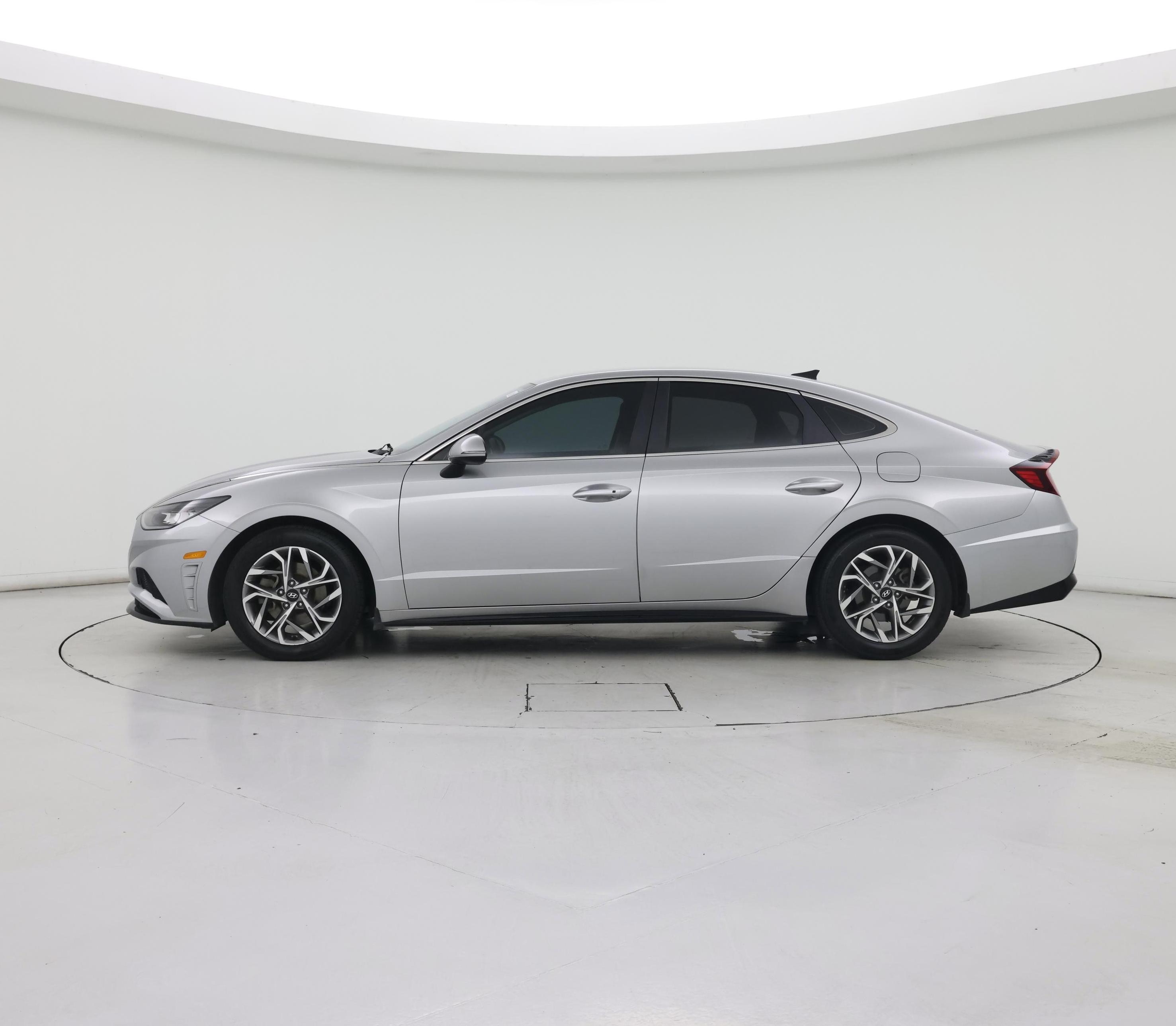 Thumbnail: 2021 Hyundai Sonata - 3