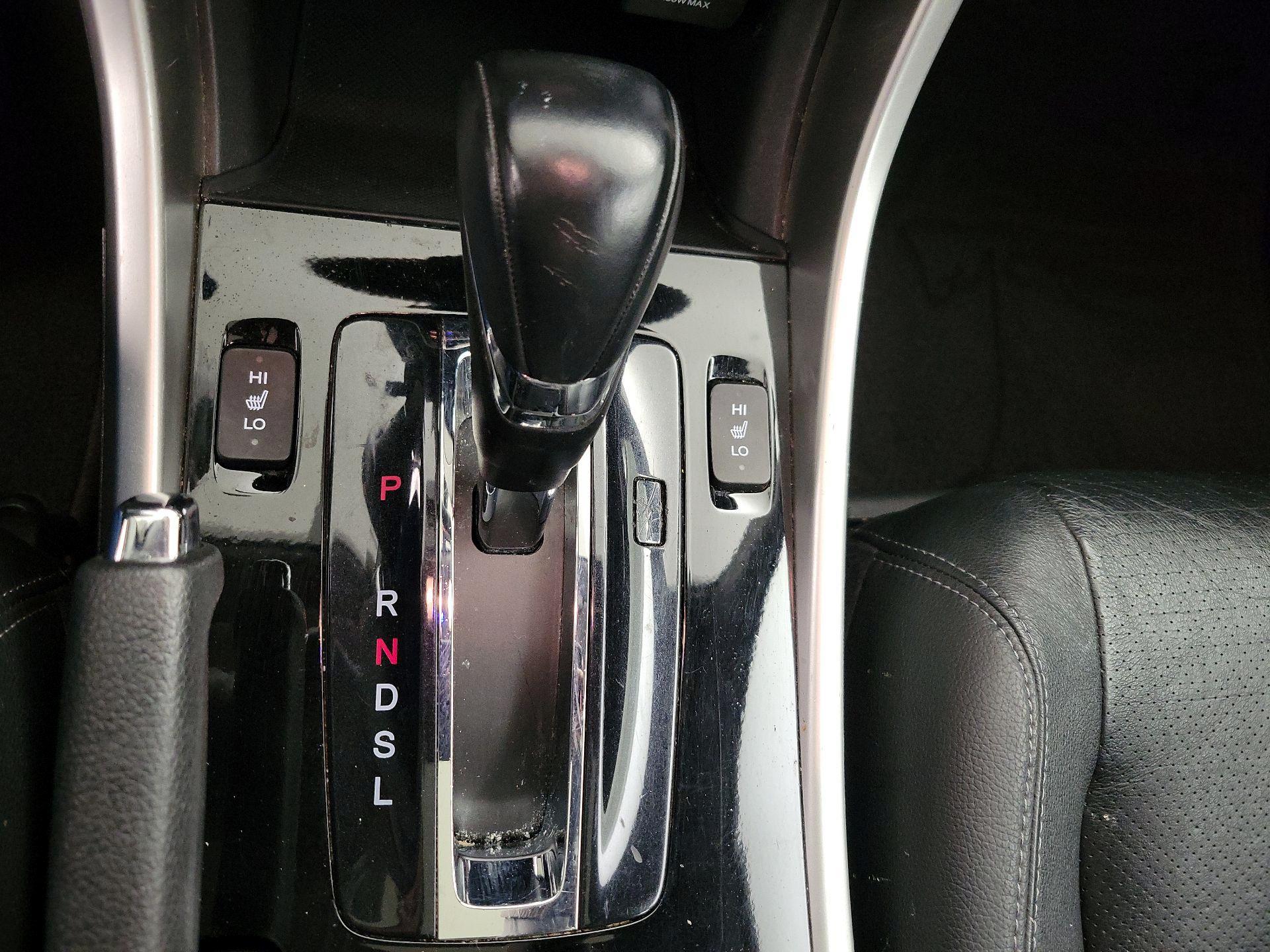 Thumbnail: 2016 Honda Accord - 17