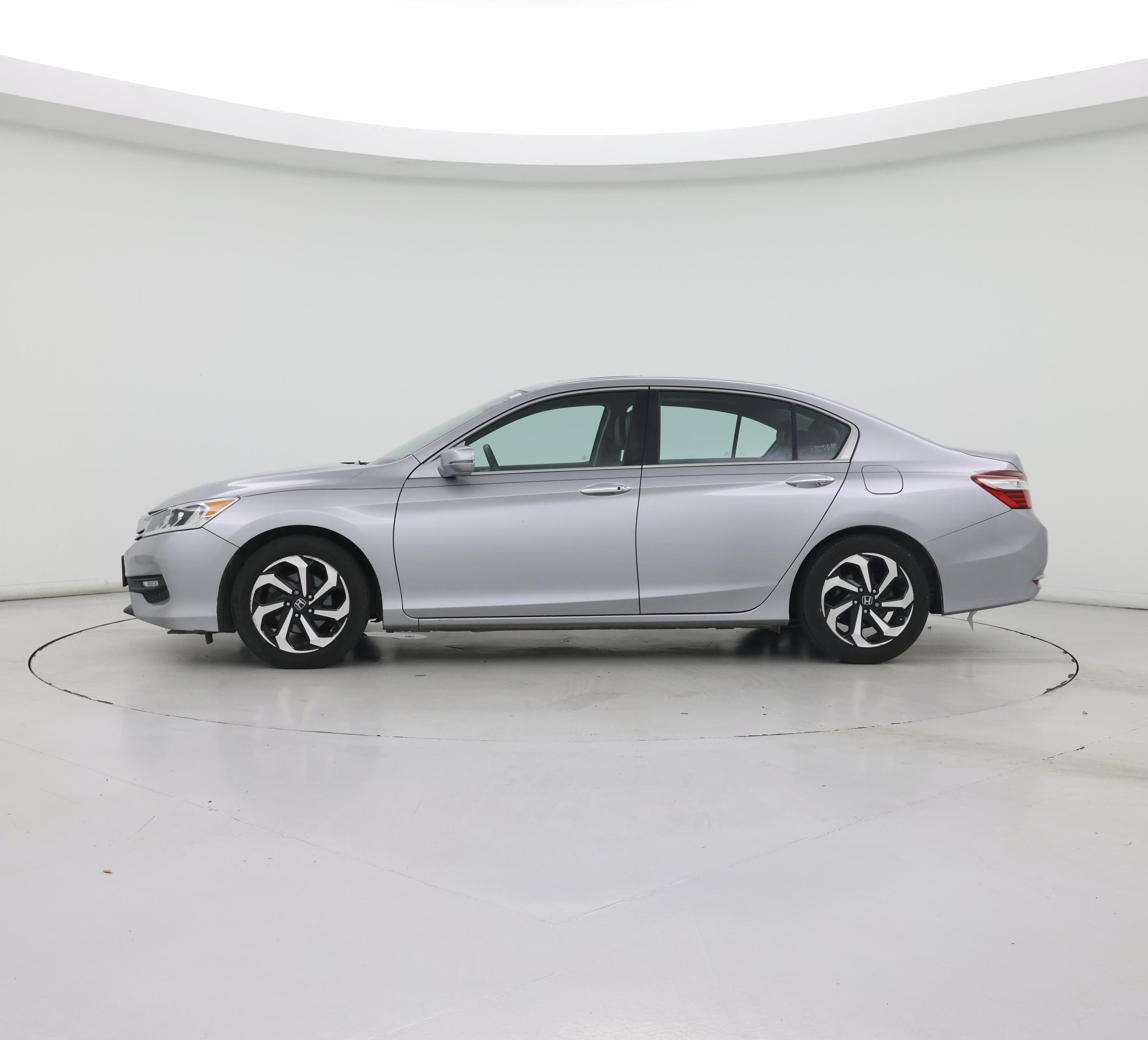 Thumbnail: 2016 Honda Accord - 3