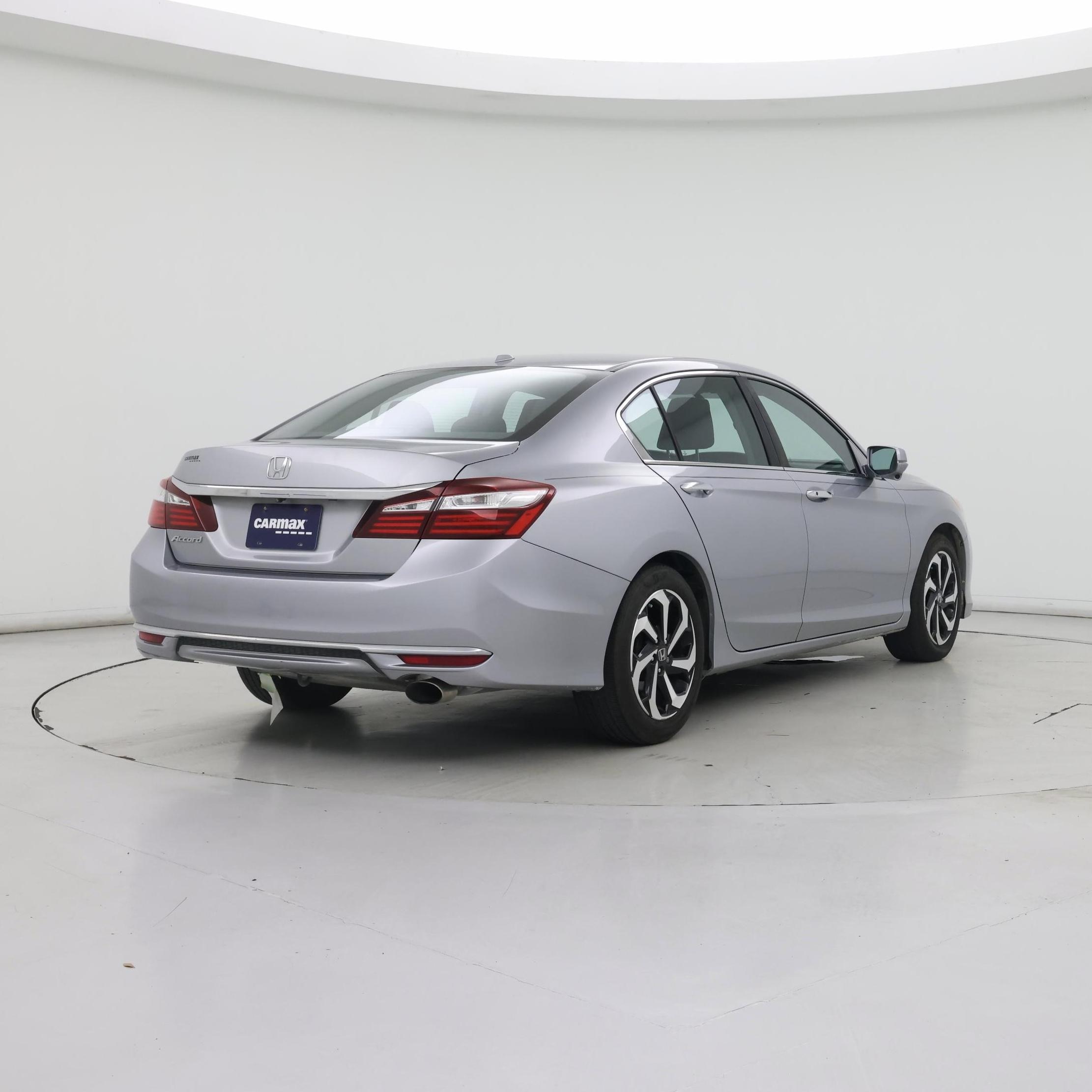 Thumbnail: 2016 Honda Accord - 8