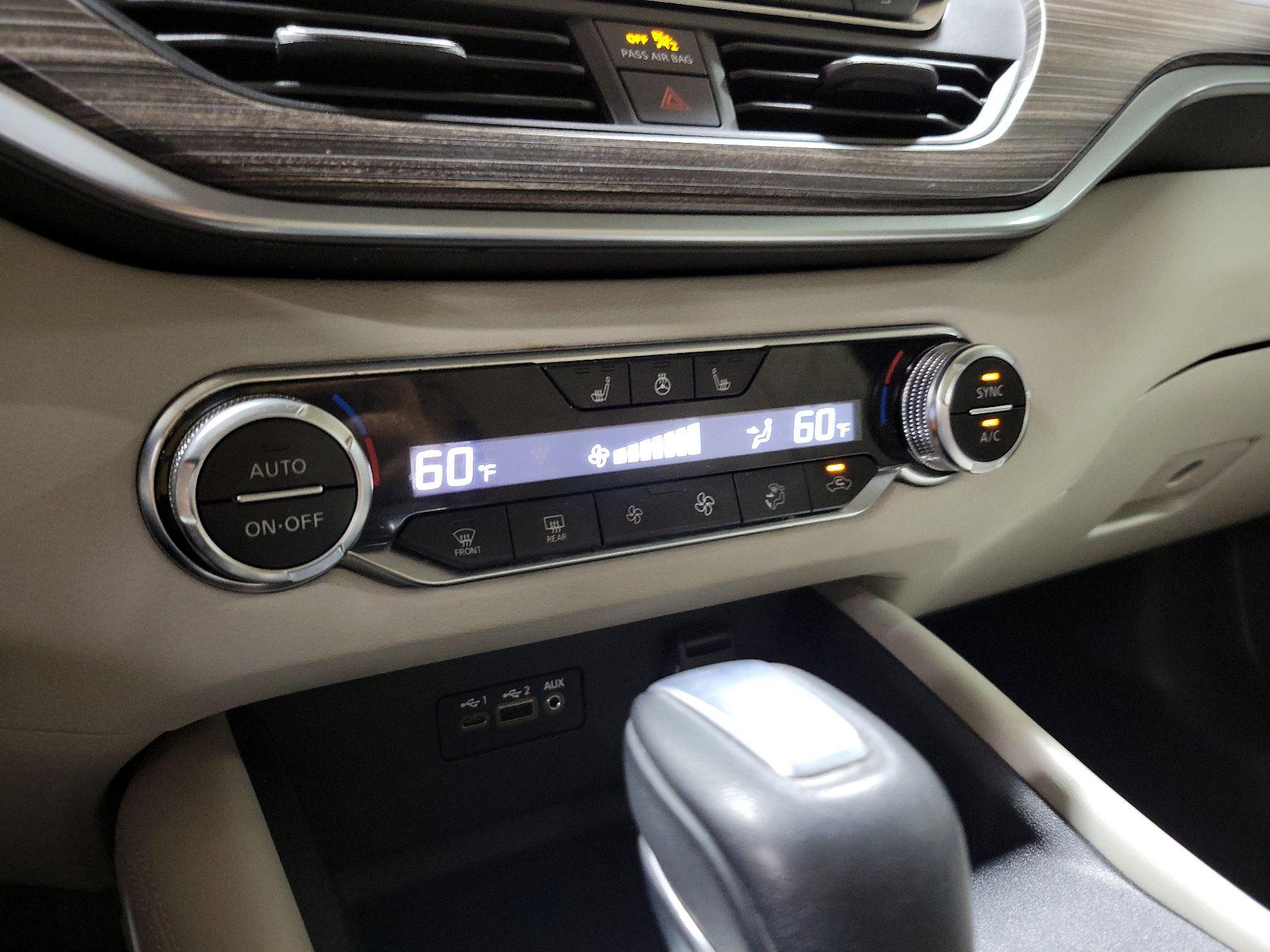 Thumbnail: 2019 Nissan Altima - 16