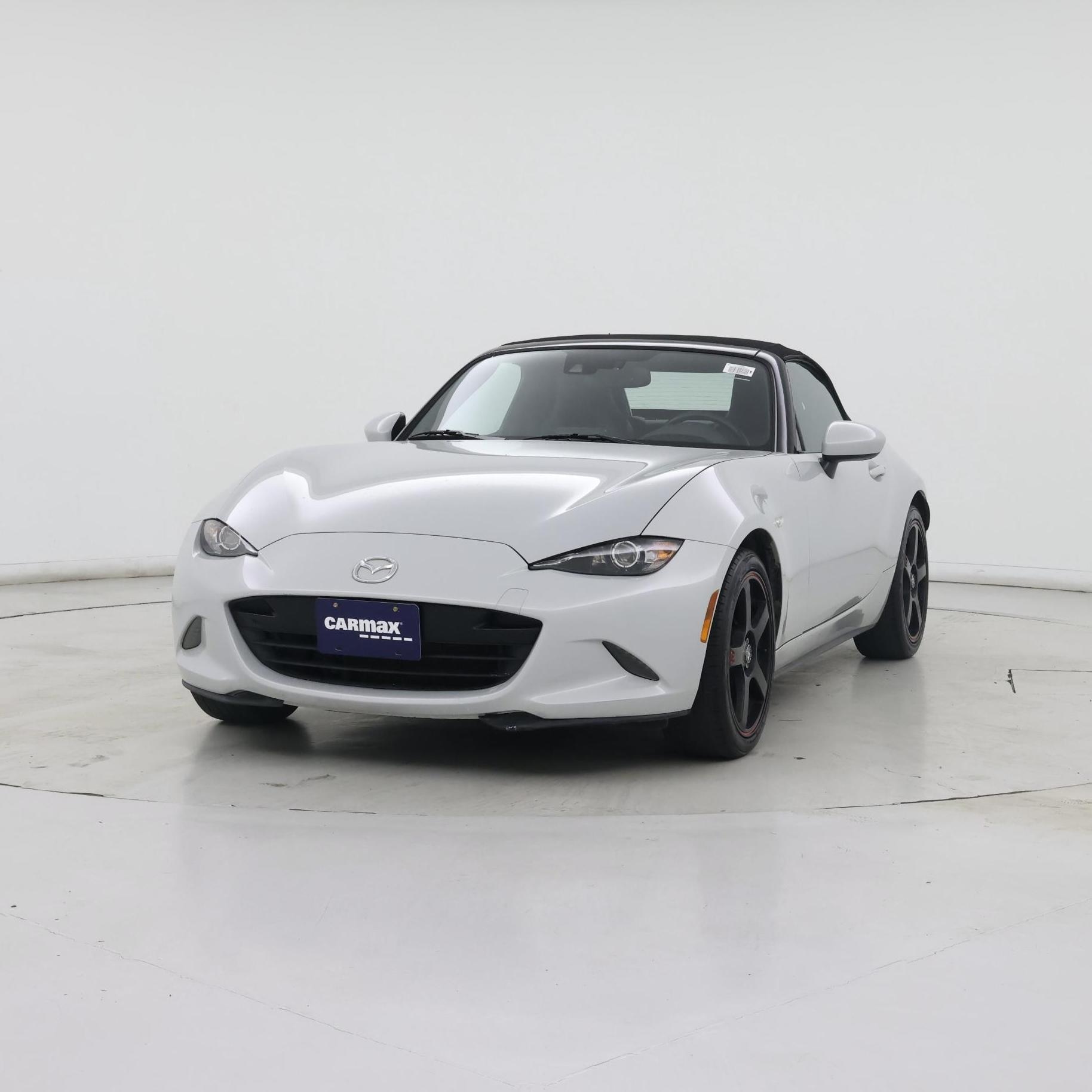 Thumbnail: 2016 Mazda MX-5 Miata - 4