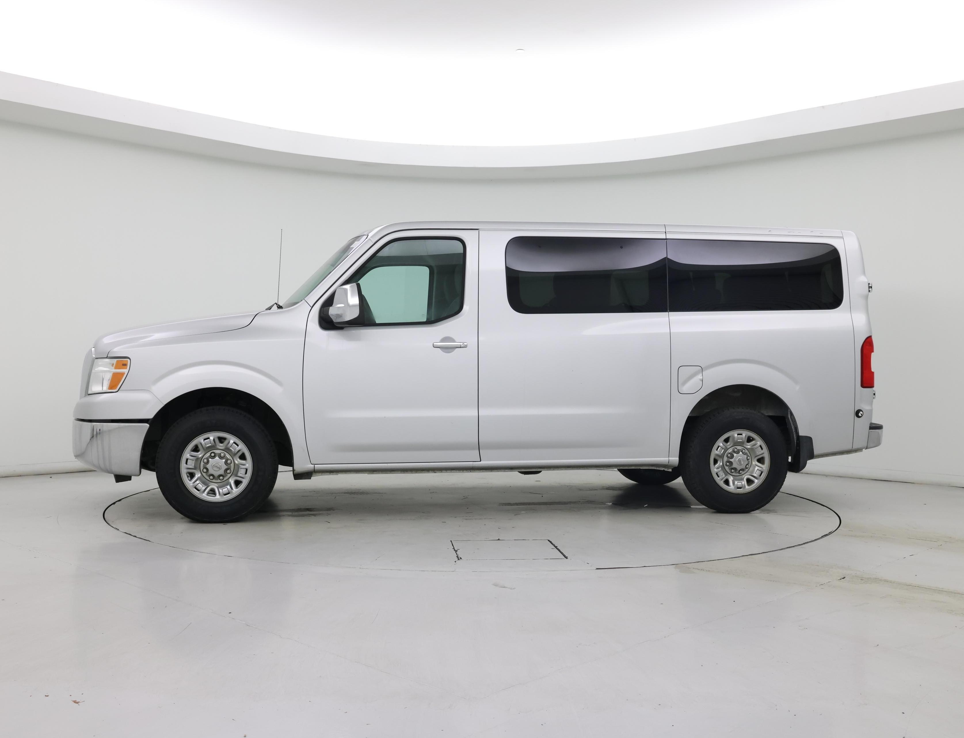 Thumbnail: 2017 Nissan NV - 3