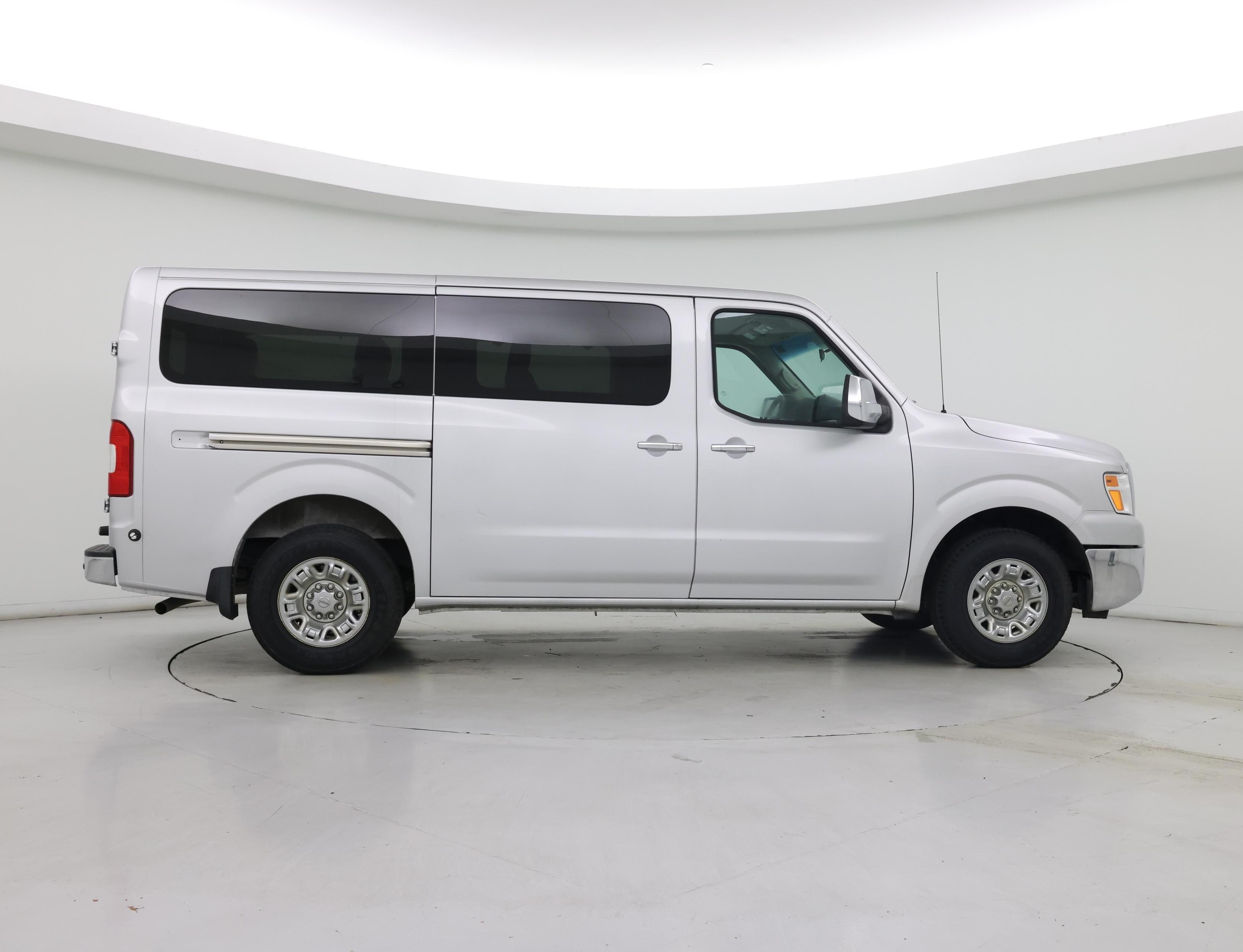 Thumbnail: 2017 Nissan NV - 7