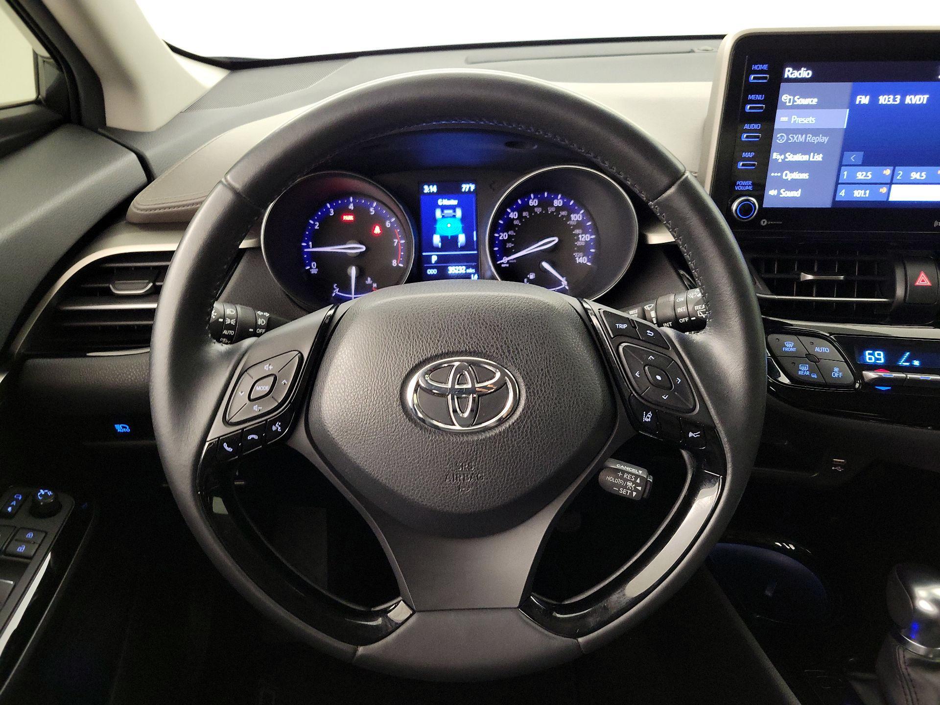 Thumbnail: 2021 Toyota C-HR - 10