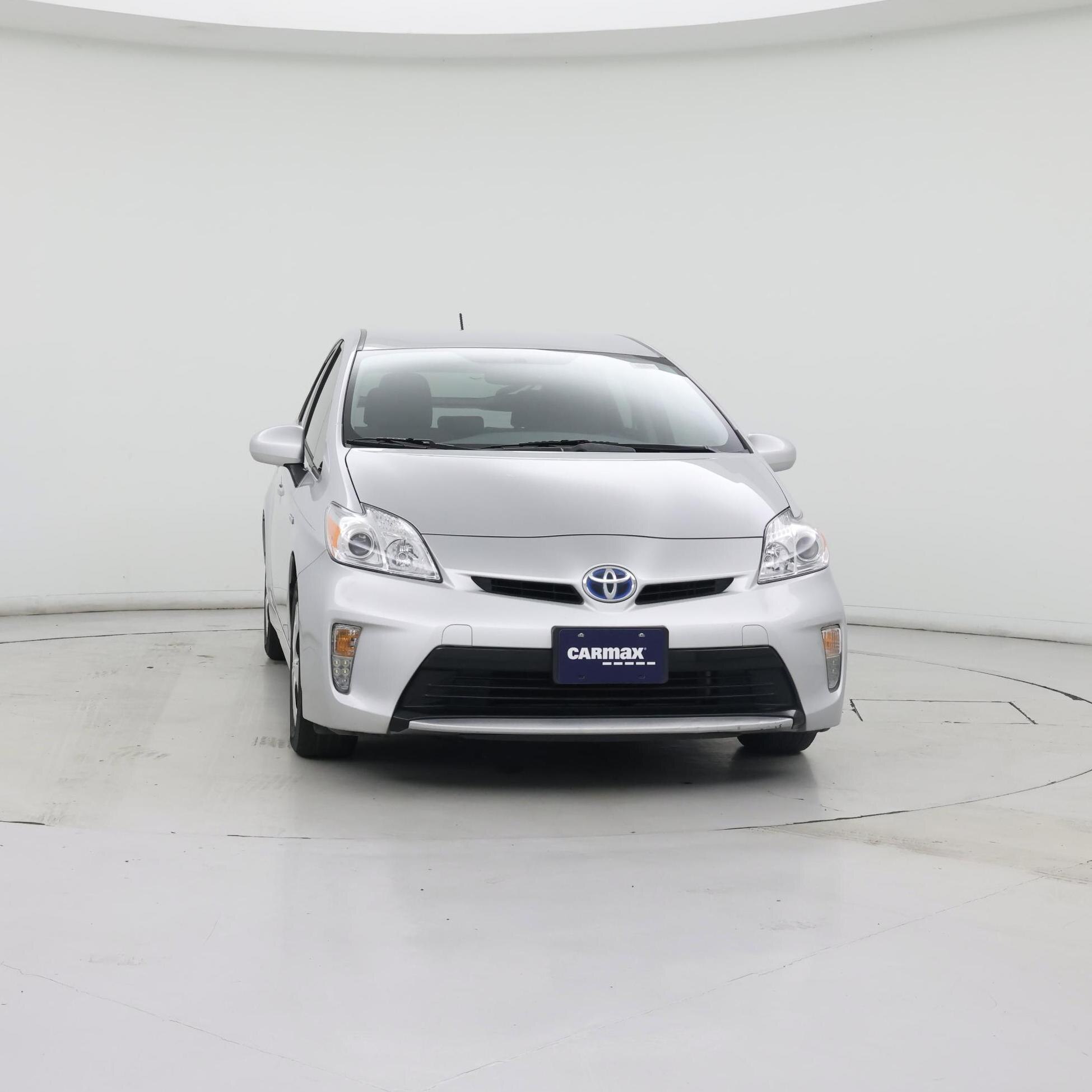 Thumbnail: 2015 Toyota Prius - 5