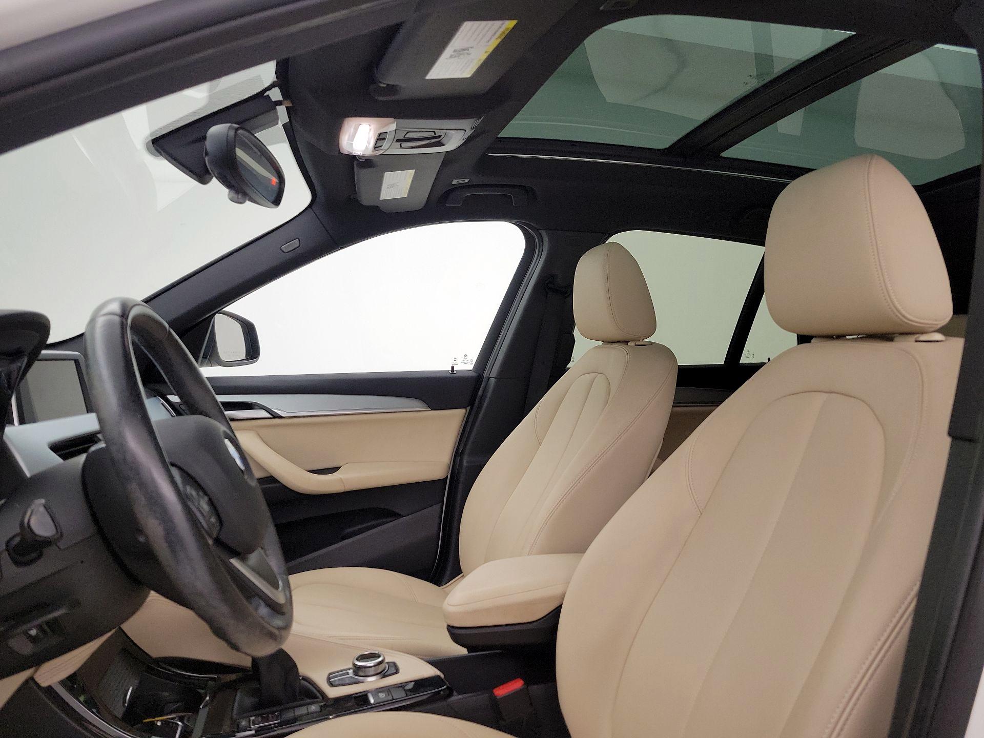 Thumbnail: 2016 BMW X1 - 18