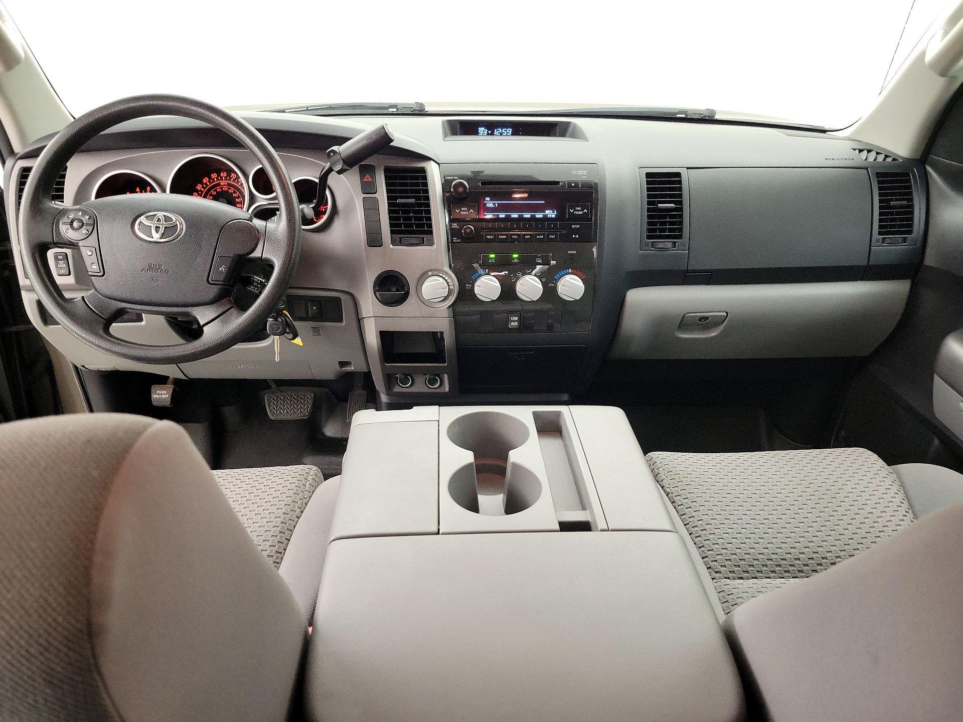 Thumbnail: 2013 Toyota Tundra - 9