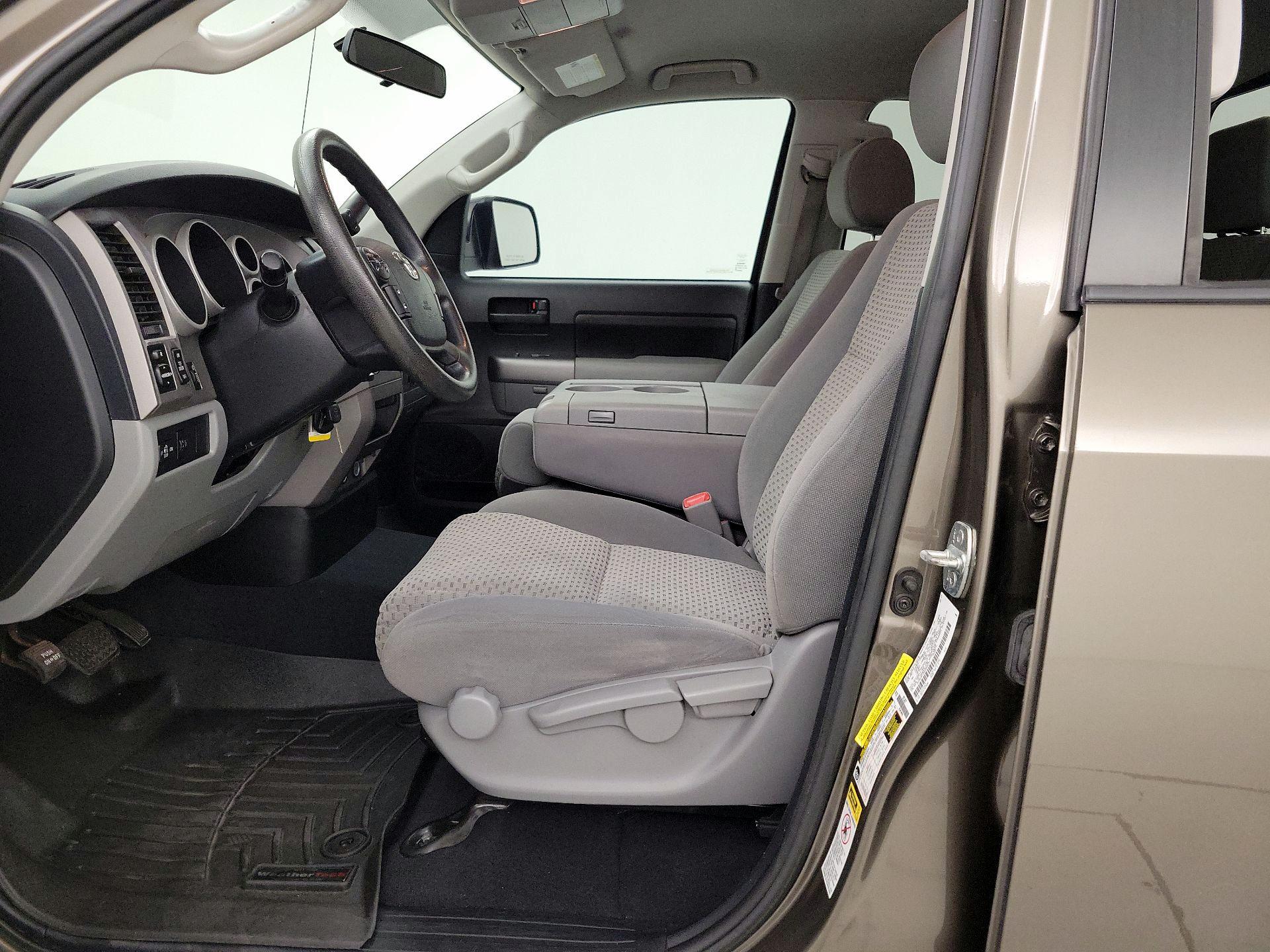 Thumbnail: 2013 Toyota Tundra - 11