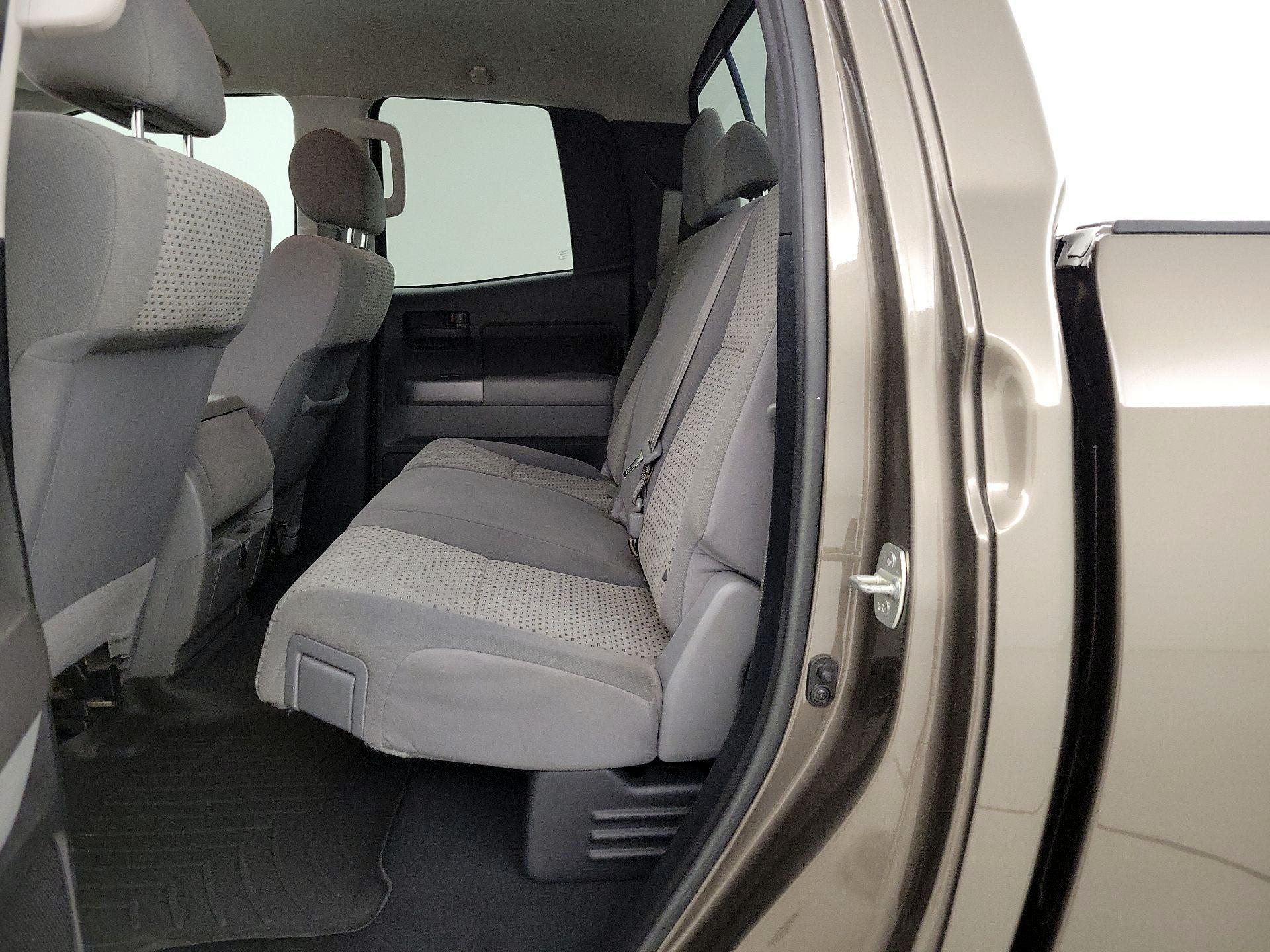 Thumbnail: 2013 Toyota Tundra - 18