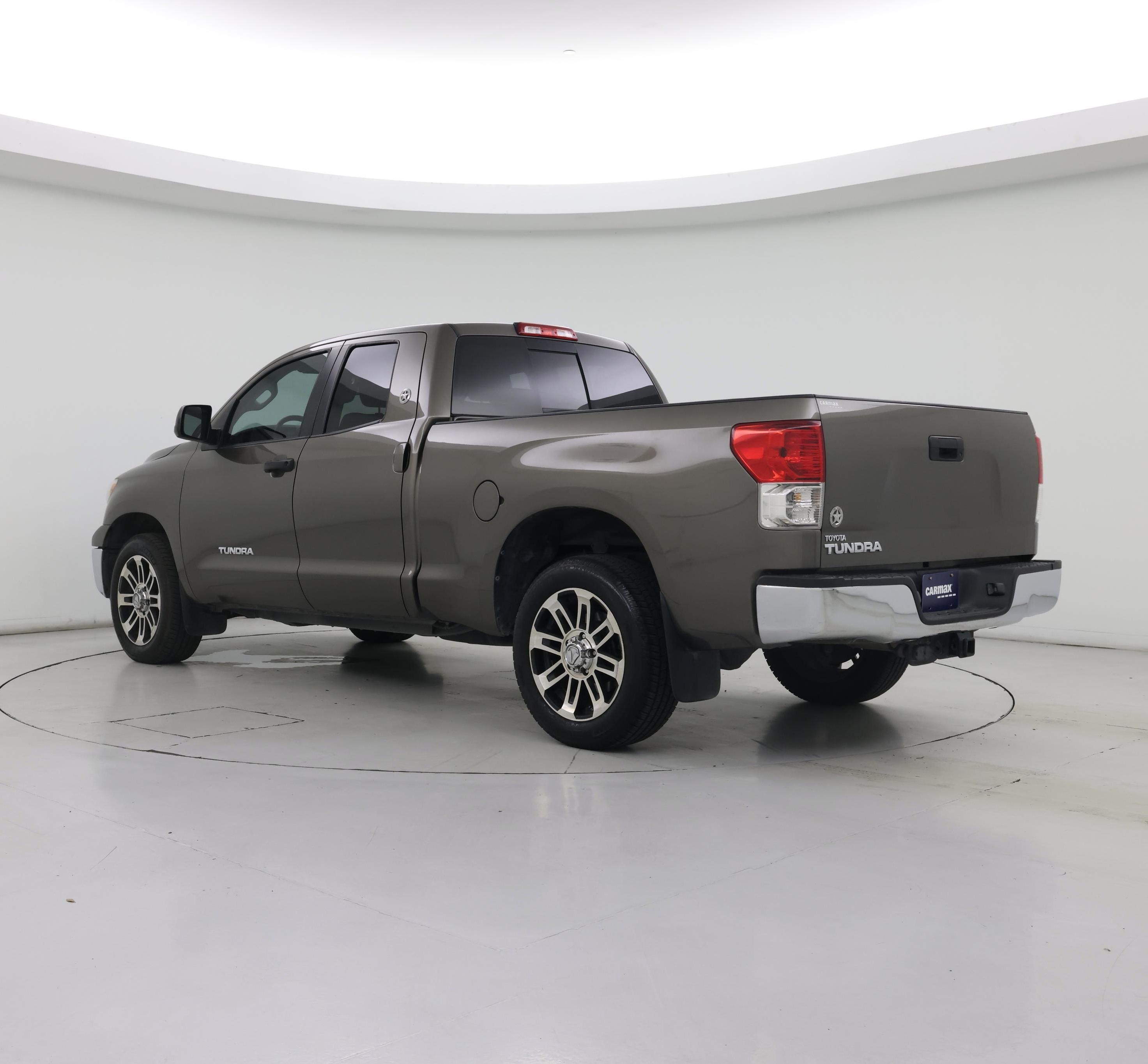 Thumbnail: 2013 Toyota Tundra - 2