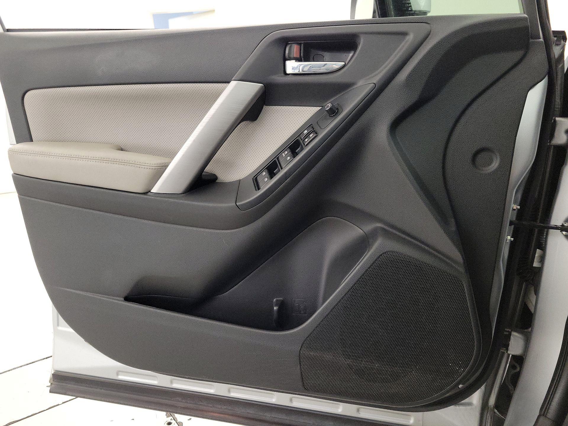 Thumbnail: 2014 Subaru Forester - 12