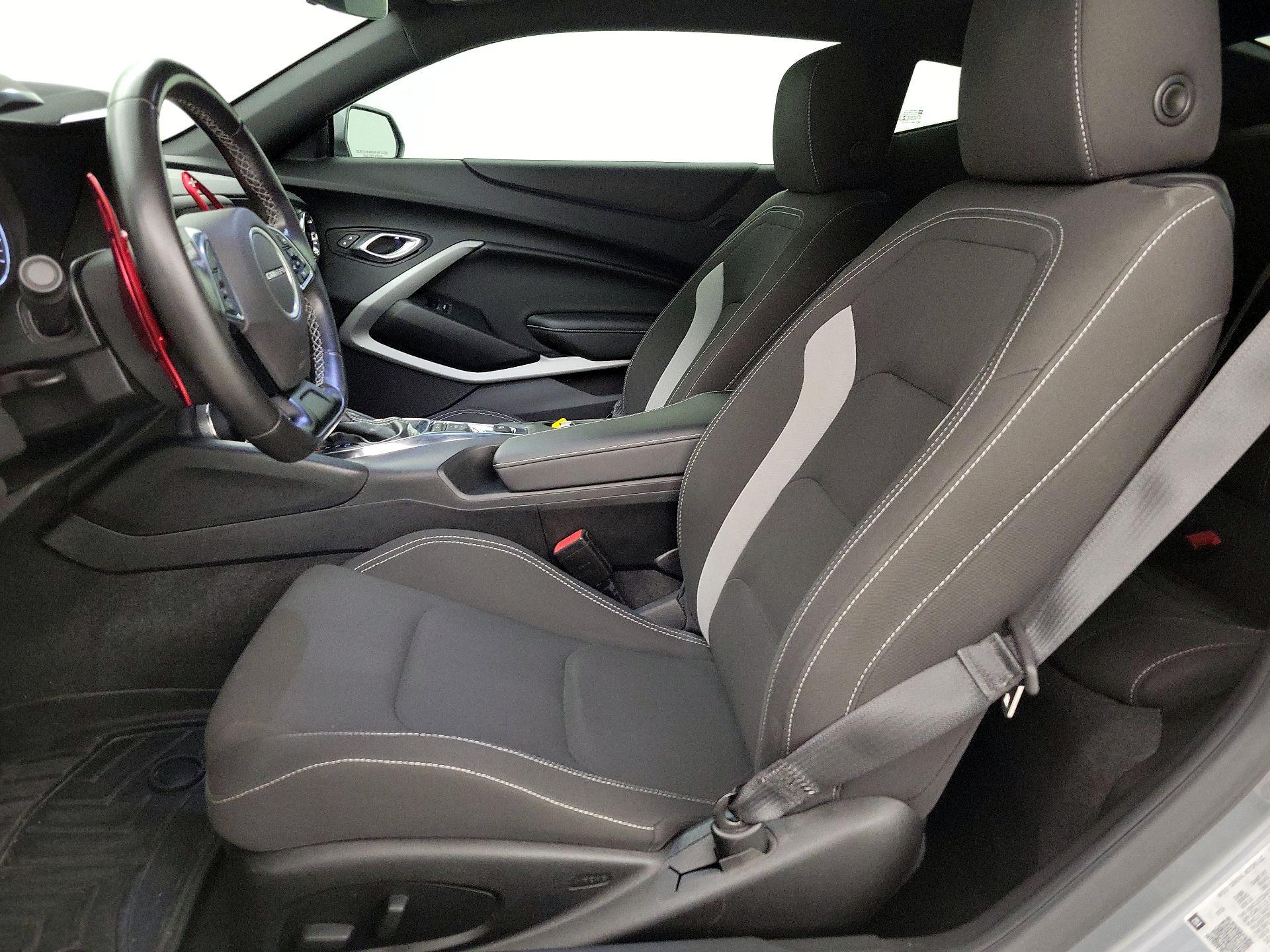 Thumbnail: 2019 Chevrolet Camaro - 11