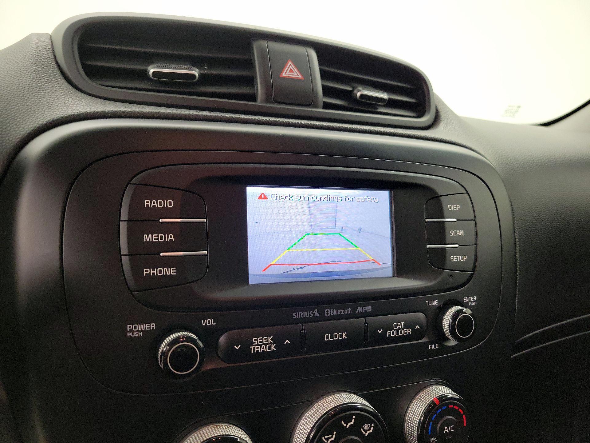 Thumbnail: 2016 Kia Soul - 14