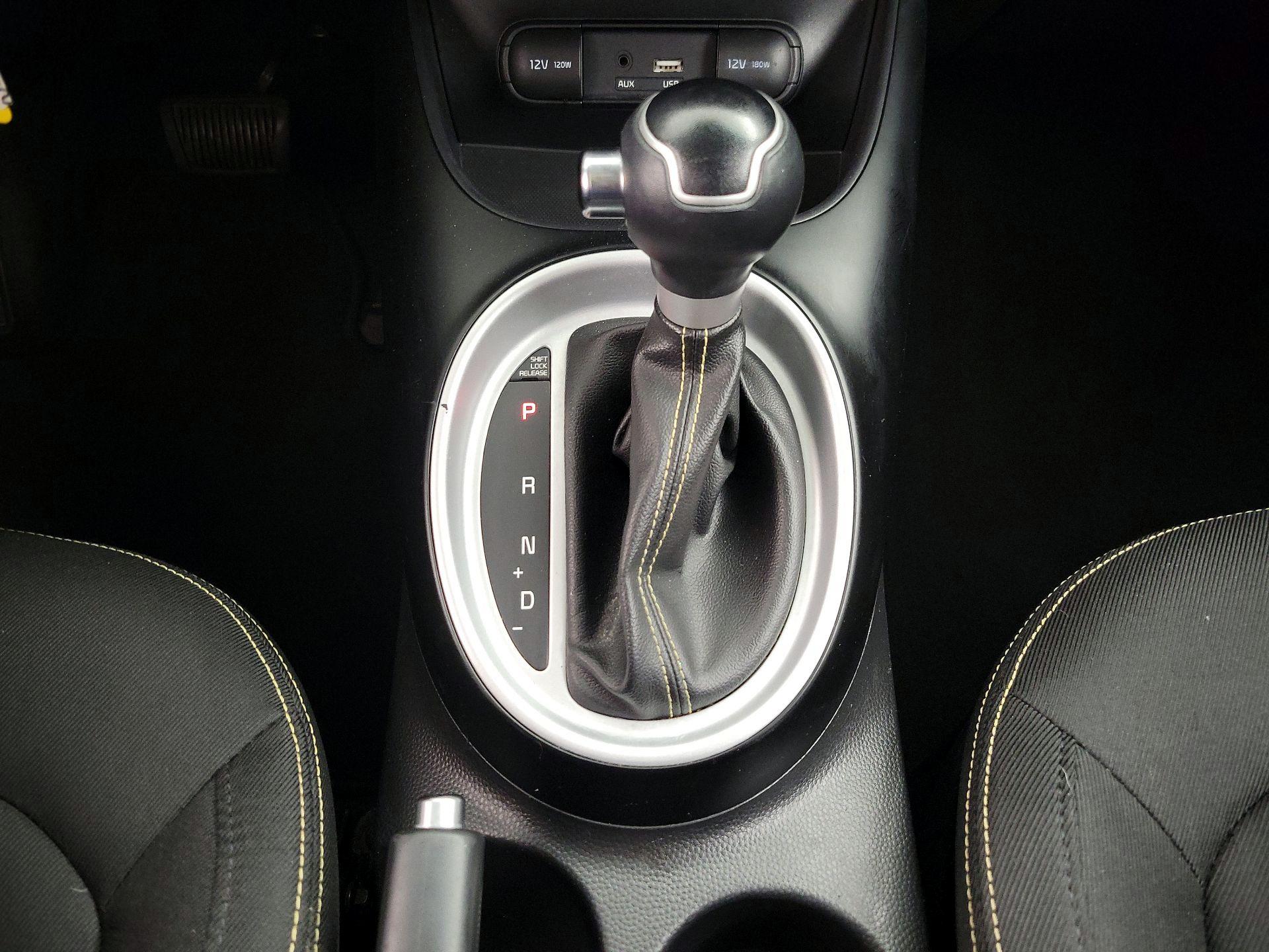Thumbnail: 2016 Kia Soul - 17