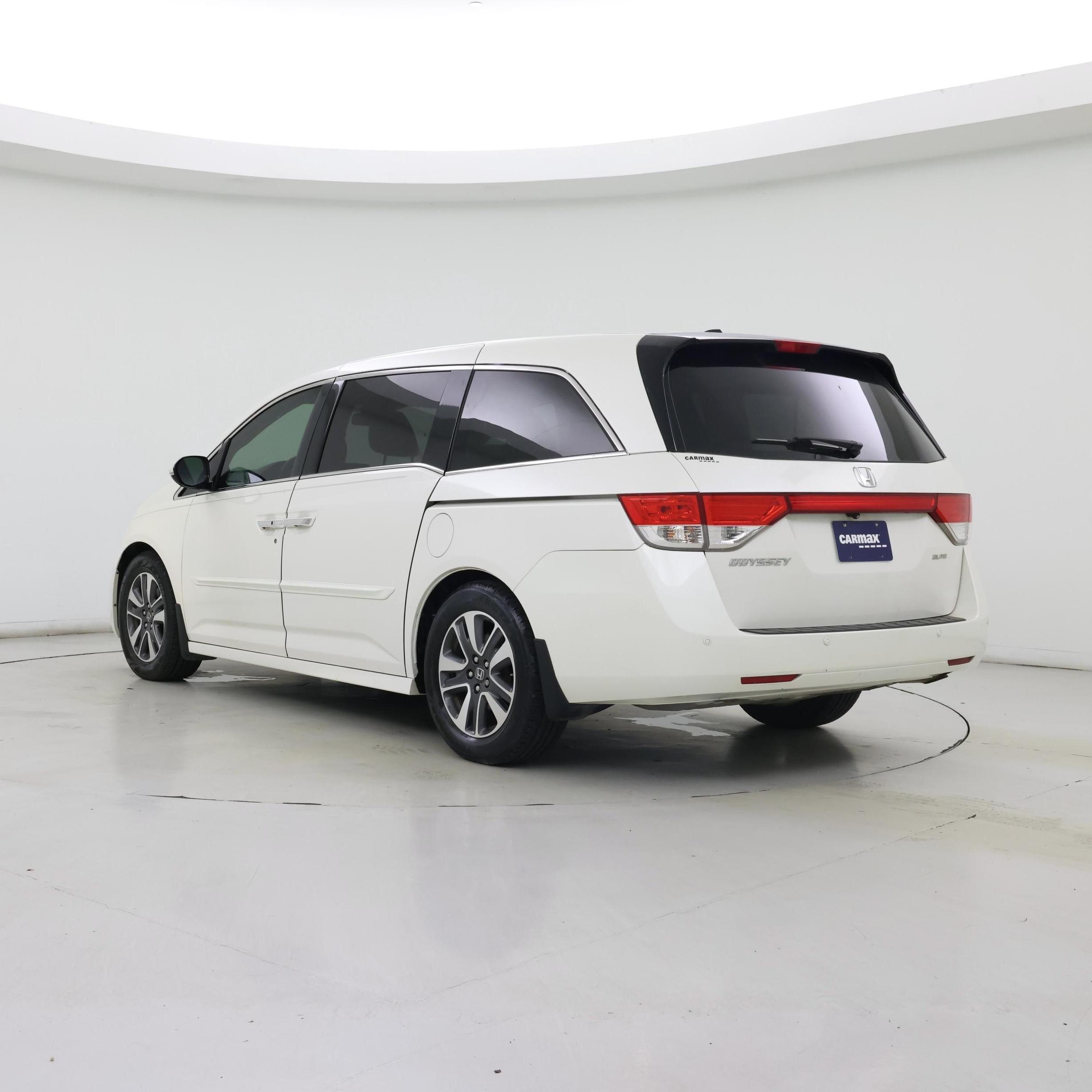 Thumbnail: 2015 Honda Odyssey - 2