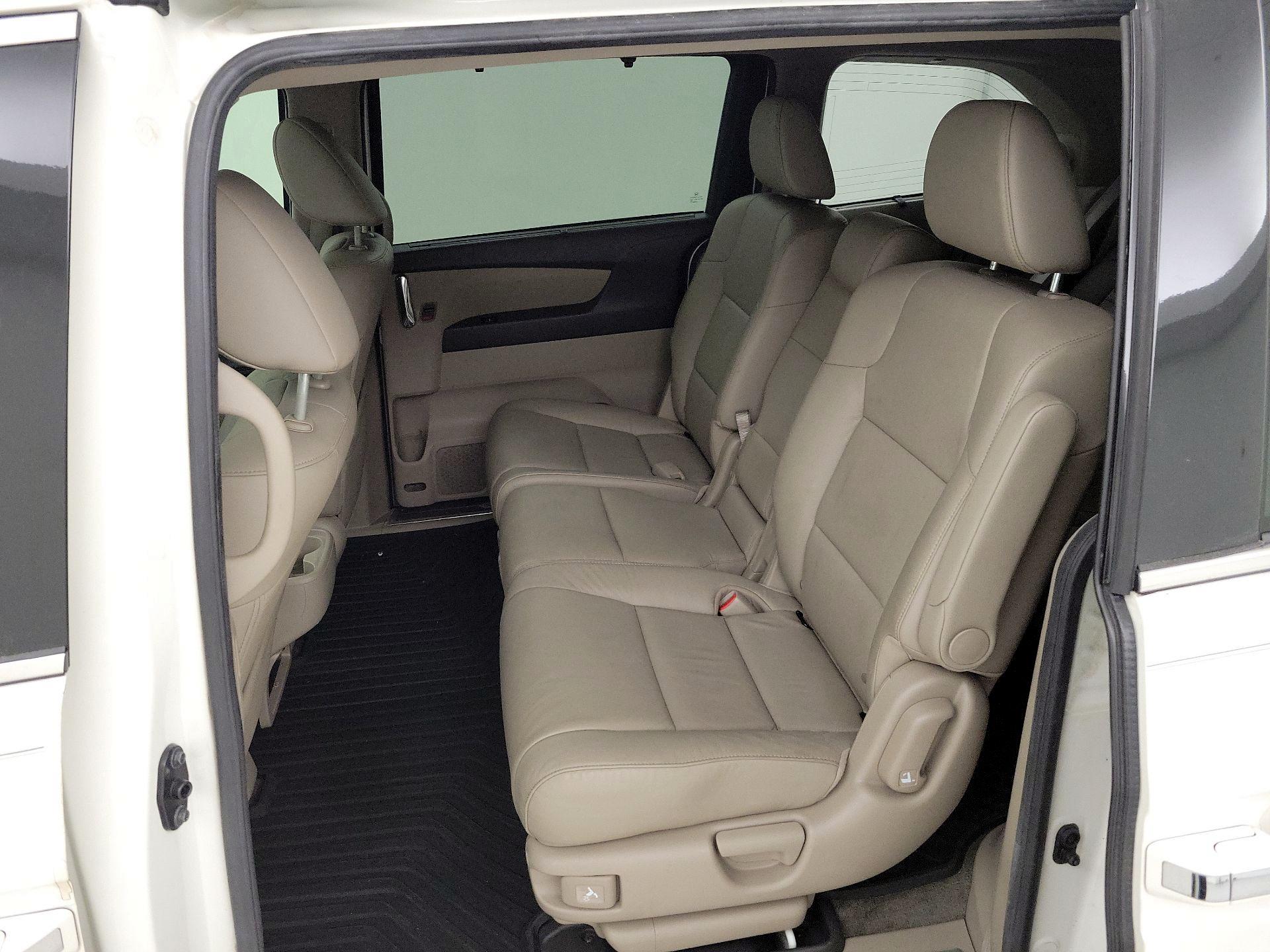 Thumbnail: 2015 Honda Odyssey - 20