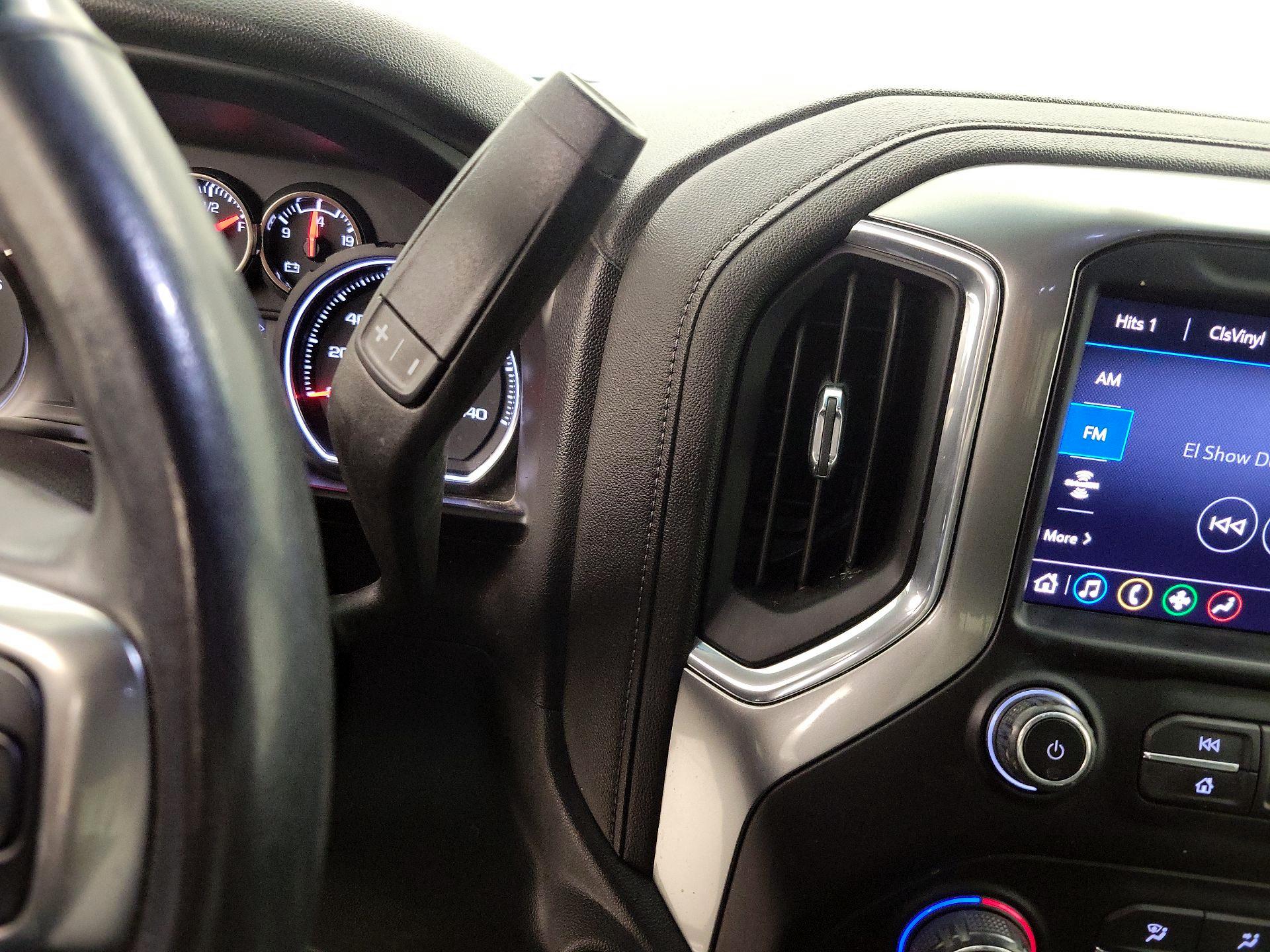 Thumbnail: 2020 Chevrolet Silverado 1500 - 17