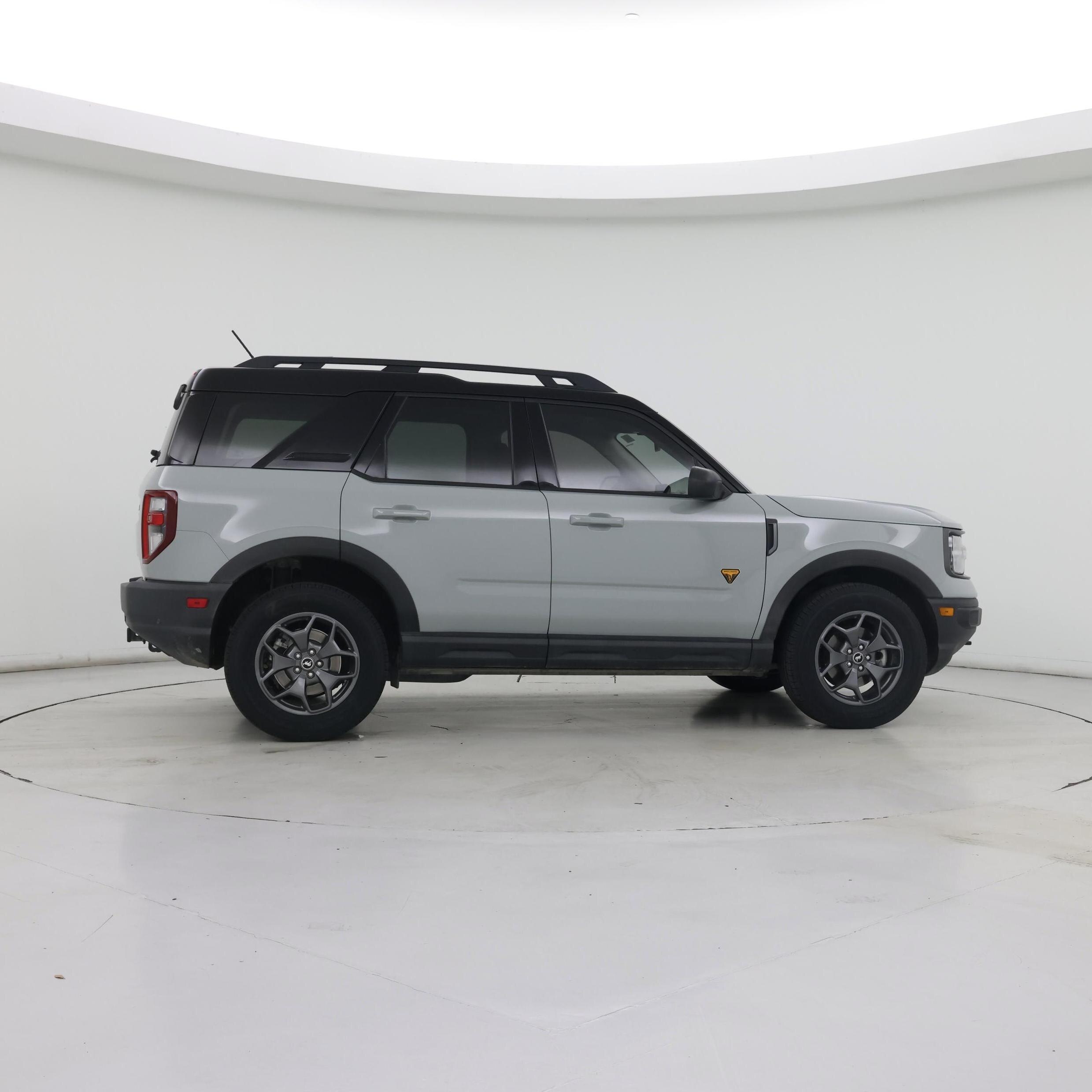 Thumbnail: 2021 Ford Bronco Sport - 7