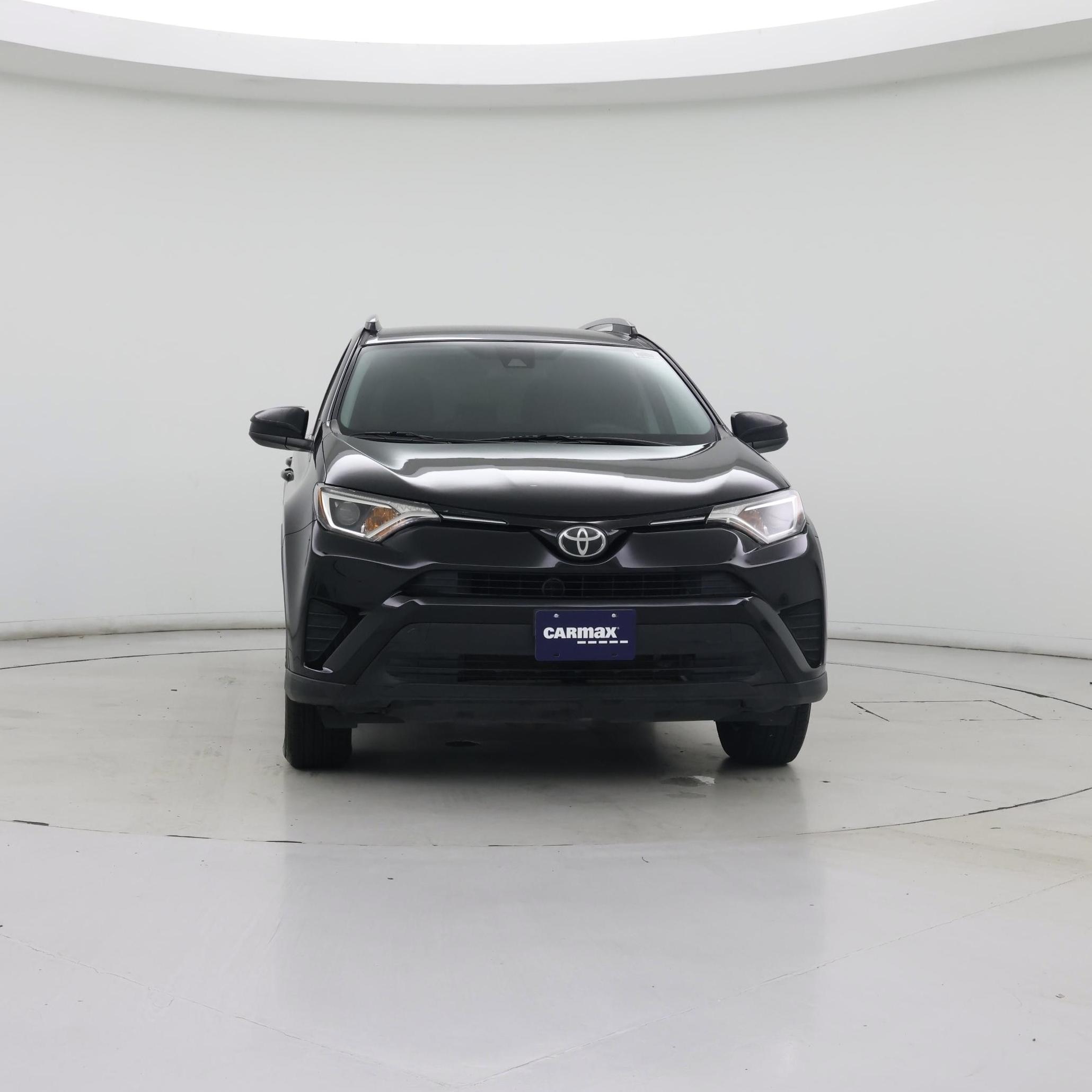 Thumbnail: 2017 Toyota RAV4 - 5